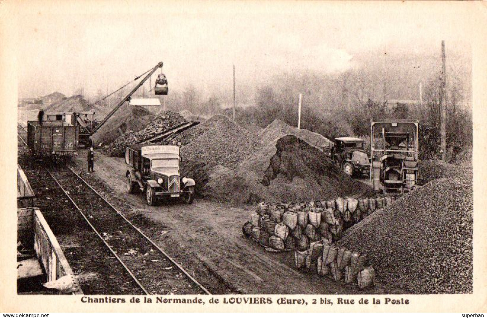 LOUVIERS ( EURE ) : CHANTIERS DE LA NORMANDE ( GRUE Et CAMION CITROËN / CRANE And TRUCK ) ~ 1910 ? (an596) - Louviers