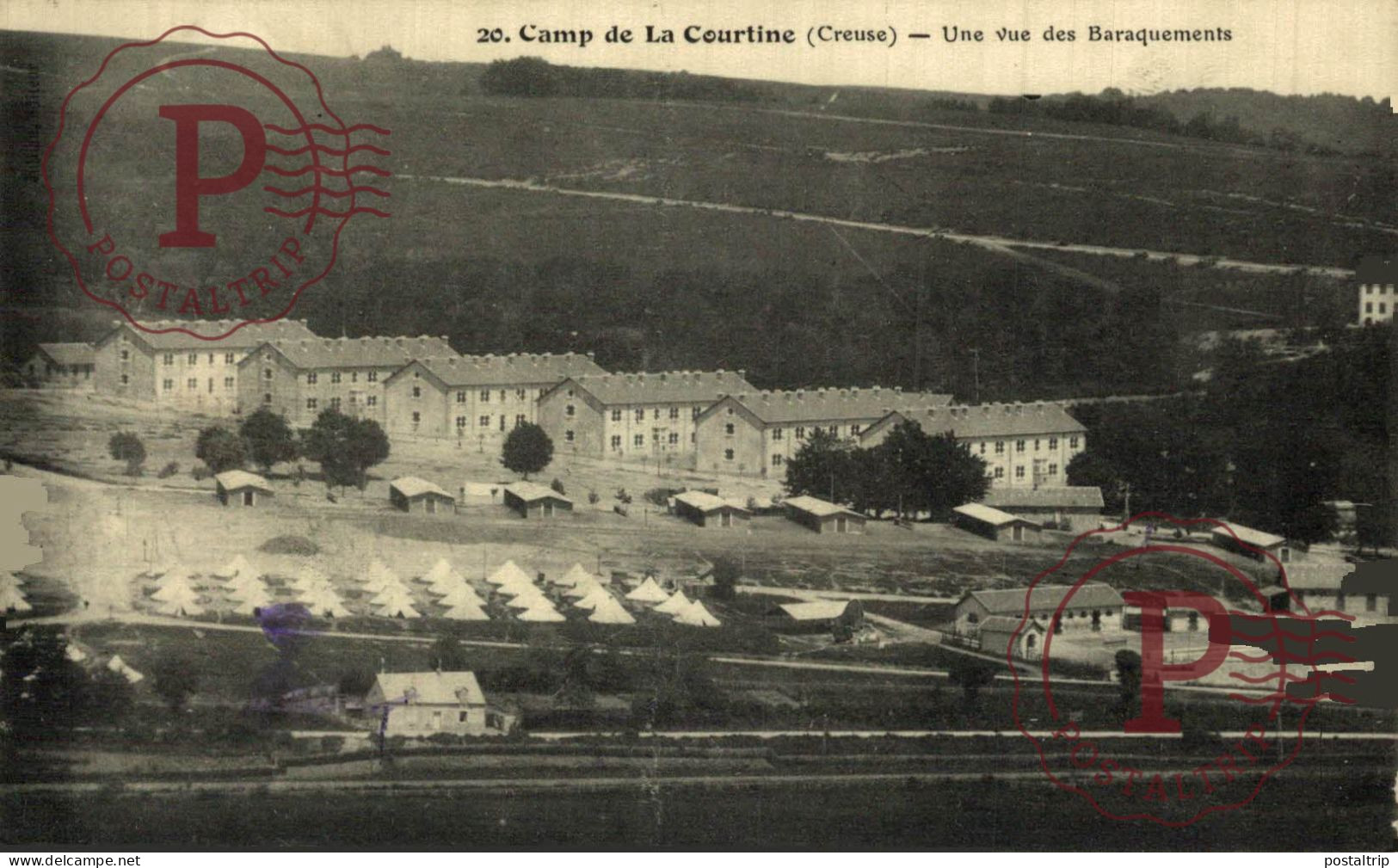 Camp De La Courtine, Une Vue Des Baraquements. MILITAR. MILITAIRE - Barracks