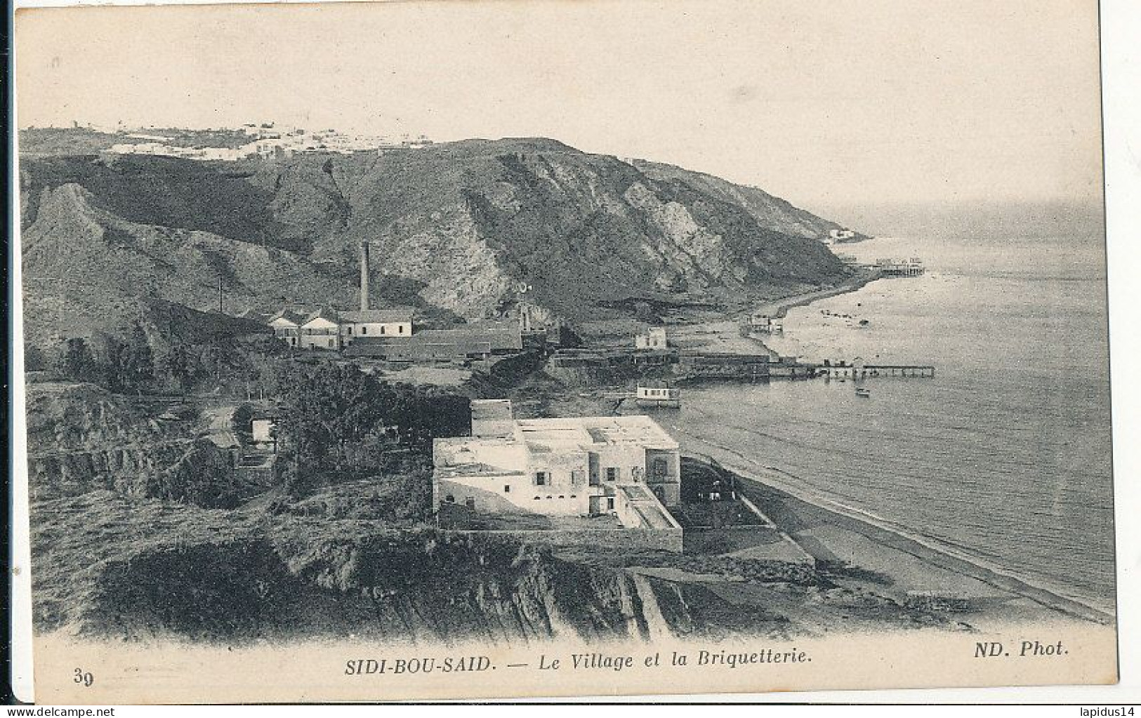 AY 506 /    CPA    TUNISIE-   SIDI-BOU-SAID- LE VILLAGE DE LA BRIQUETERIE - Túnez