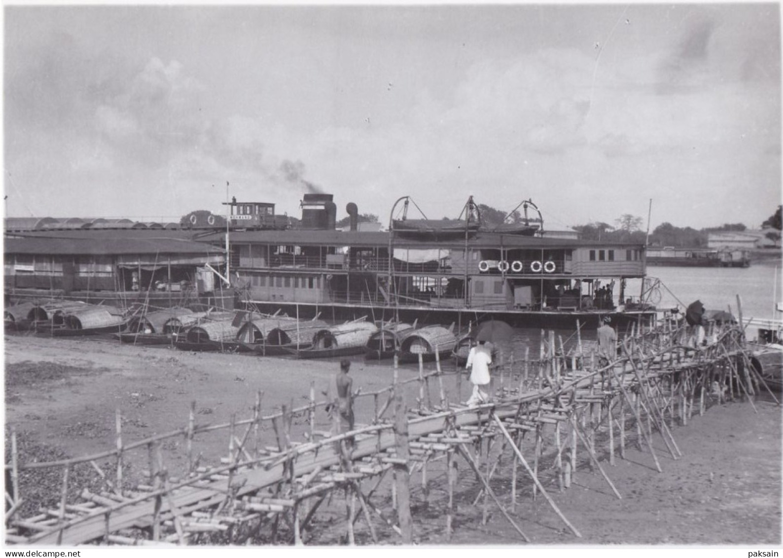 Birmanie - 7 photos 1930 Pagde Pagoda Rangoon Burma ferry Train Ferries bateau boat Myanmar Burma
