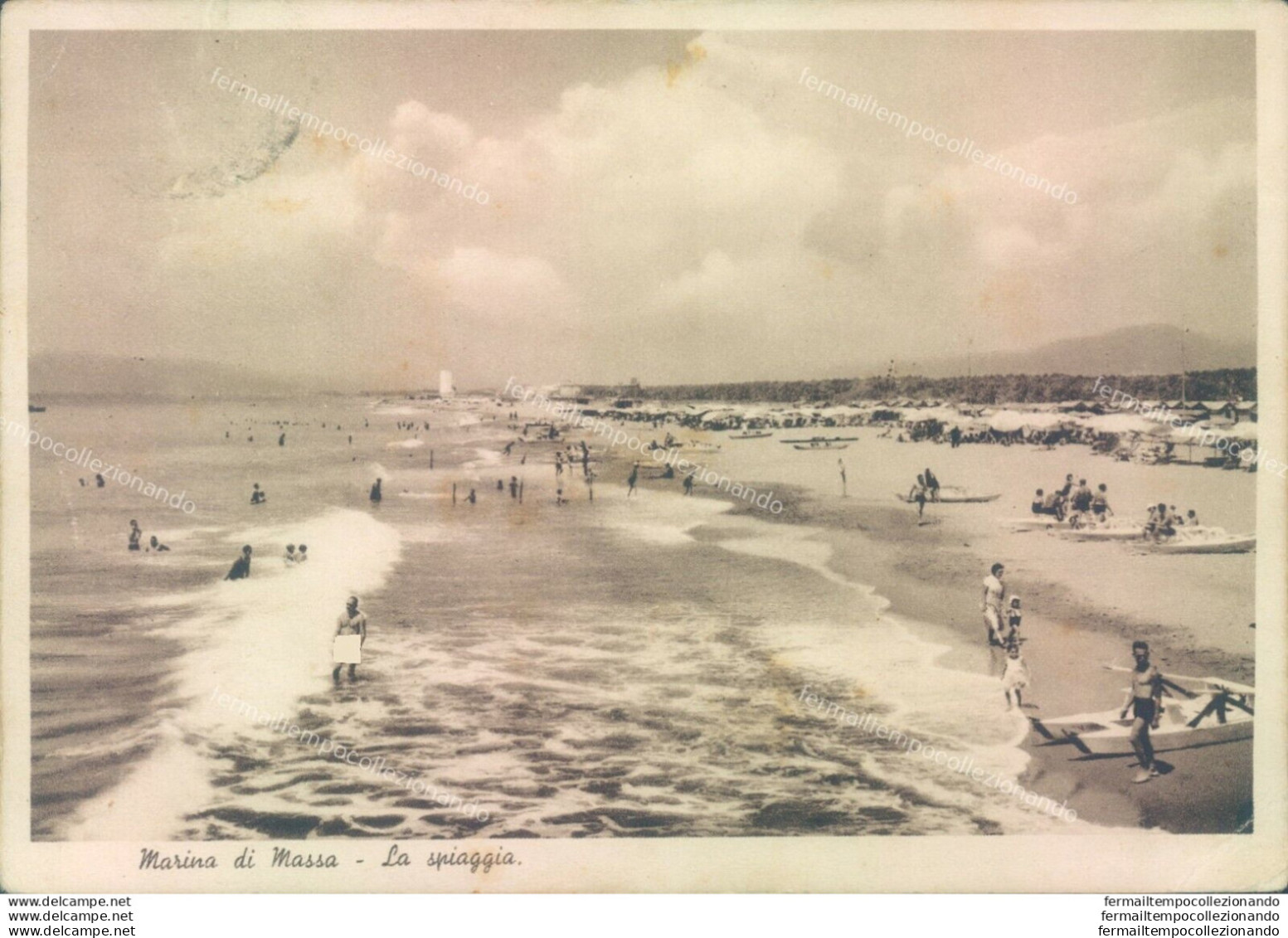 P699 Cartolina Marina Di Massa La Spiaggia 1936 - Massa