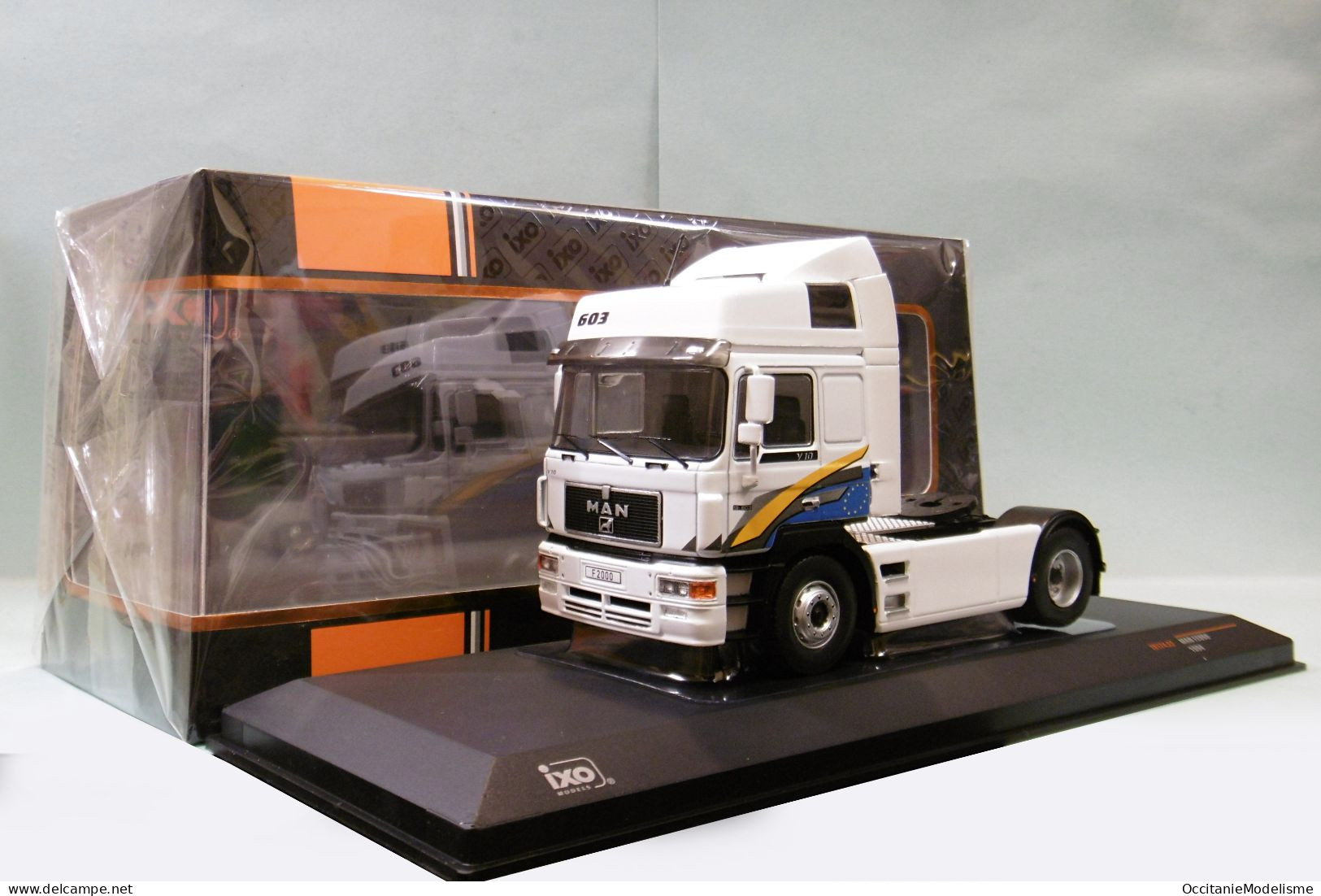 Ixo - Camion MAN F2000 1994 Blanc Réf. TR174 NBO Neuf 1/43 - Ixo