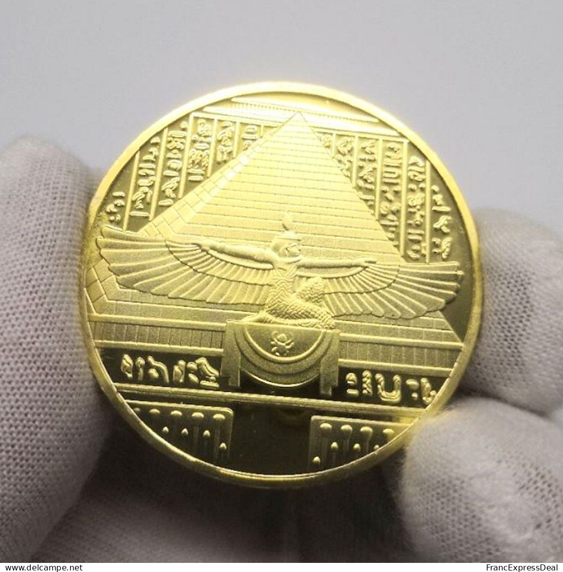 Pièce Médaille NEUVE Plaquée Or - Reine Néfertiti Egypte - Altri & Non Classificati