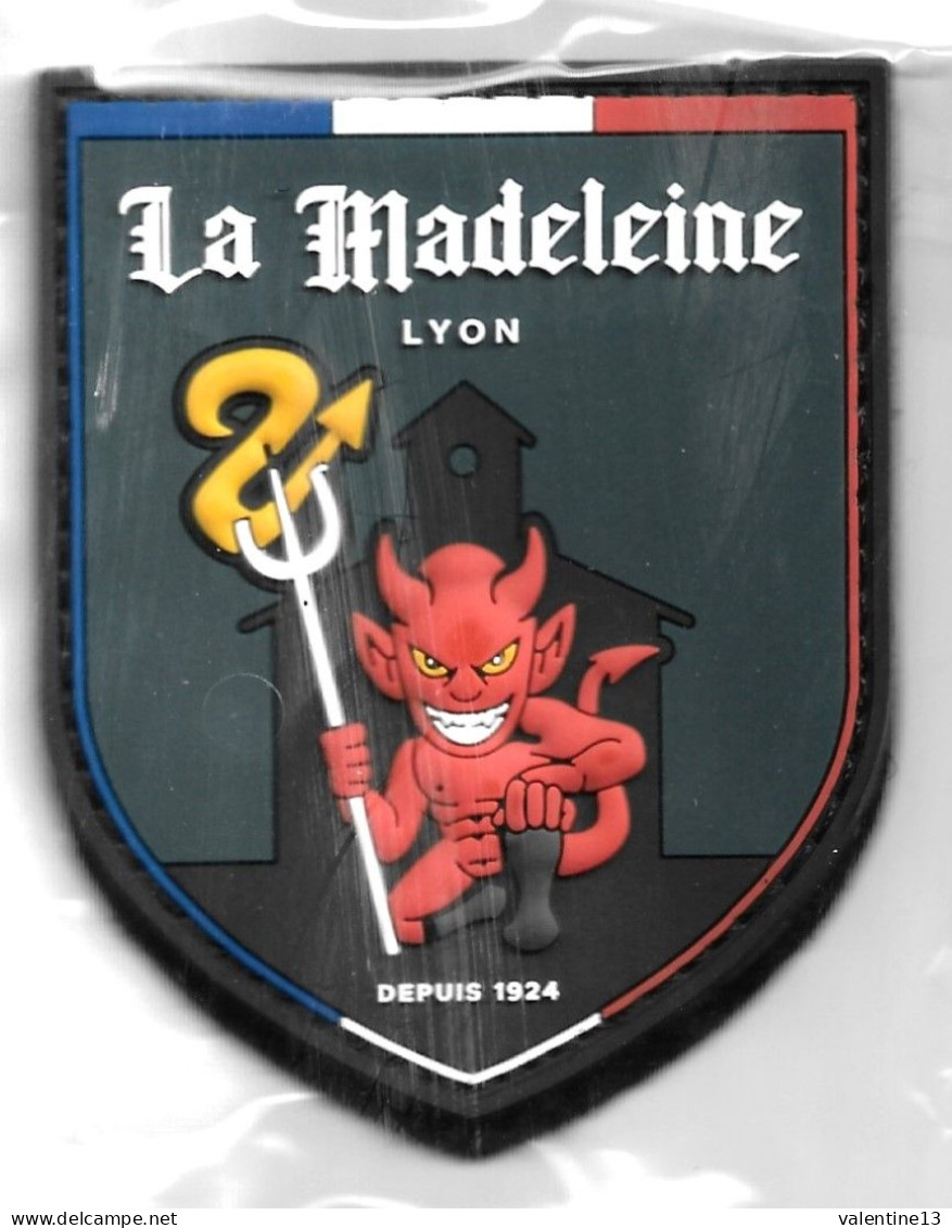 Ecusson SAPEURS POMPIERS LYON LA MADELEINE 2 - Pompiers
