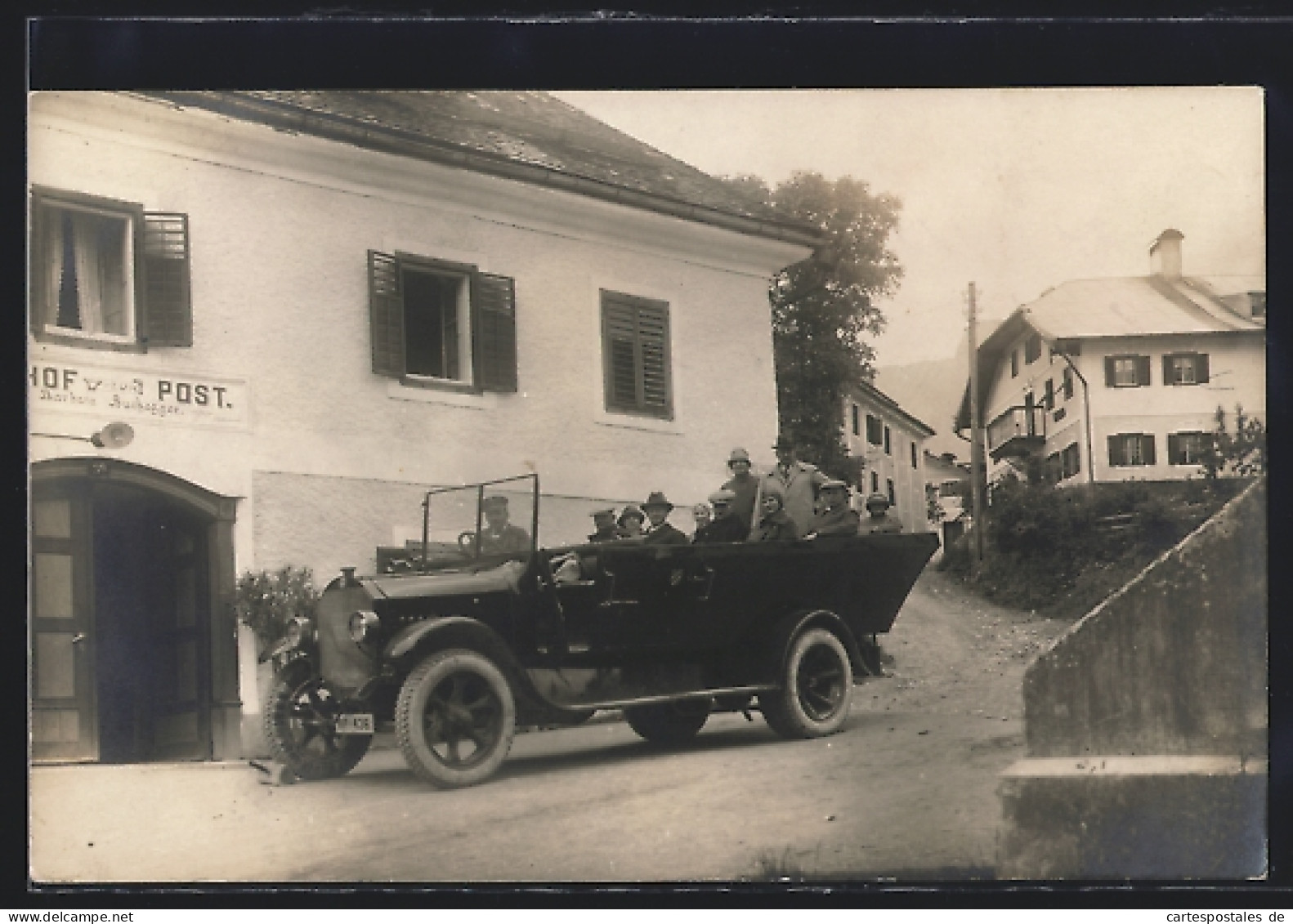 Foto-AK Bad Reichenhall, Auto Mercedes-Benz Vor Hotel Zur Post V. Barbara Buchegger  - Bad Reichenhall