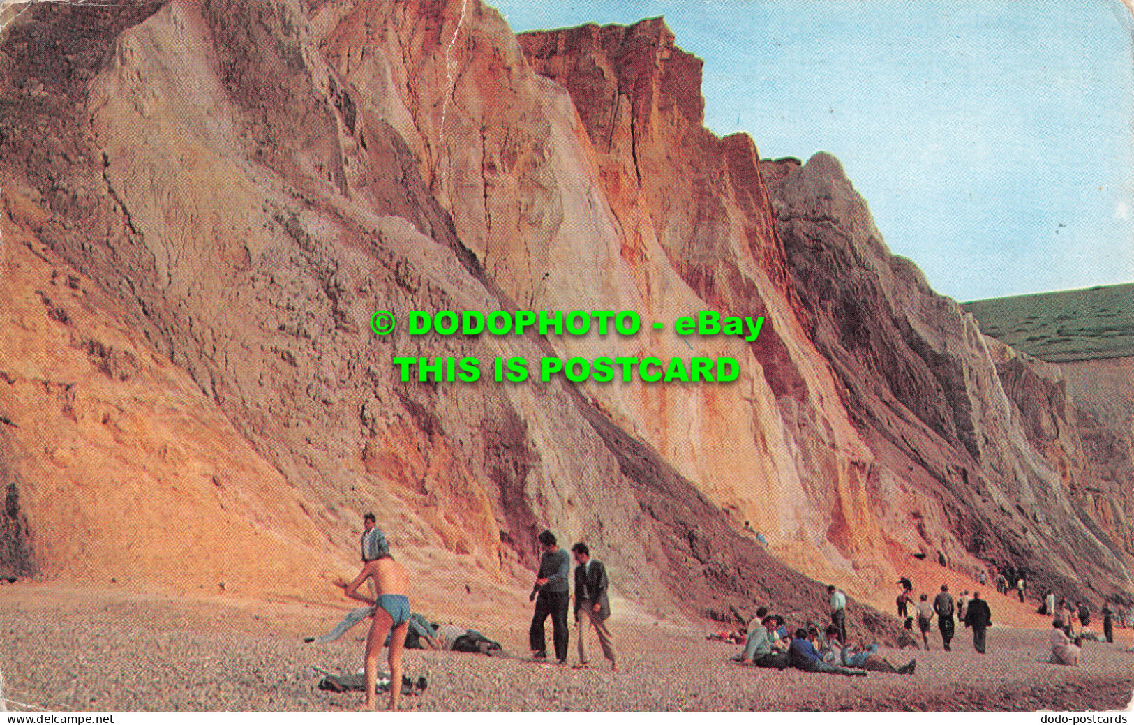 R517783 I. O. W. The Coloured Cliffs Alum Bay. W. J. Nigh. Plastichrome. 1962 - Monde