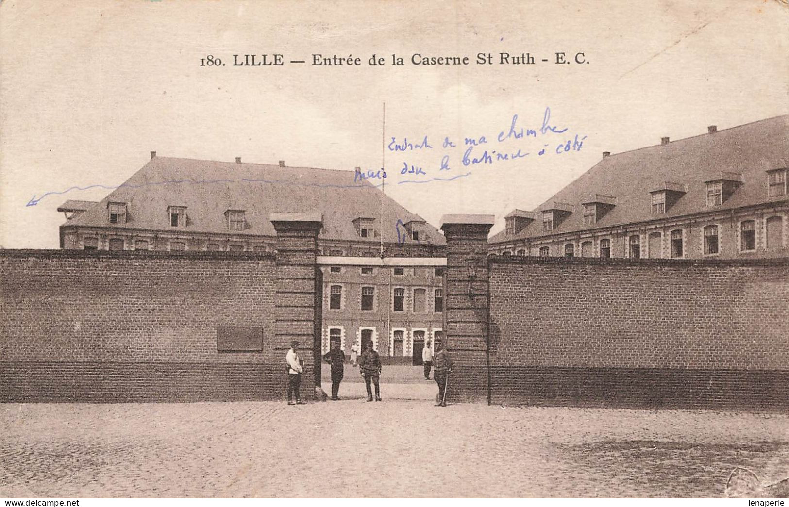 D7982 LILLE La Caserne St Ruth - Lille