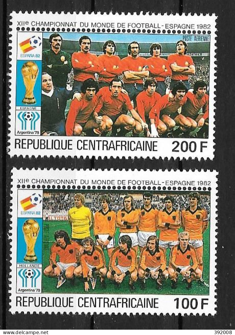 PA - 1981- N°234 à 235**MNH - Coupe Du Monde De Football En Espagne - Central African Republic