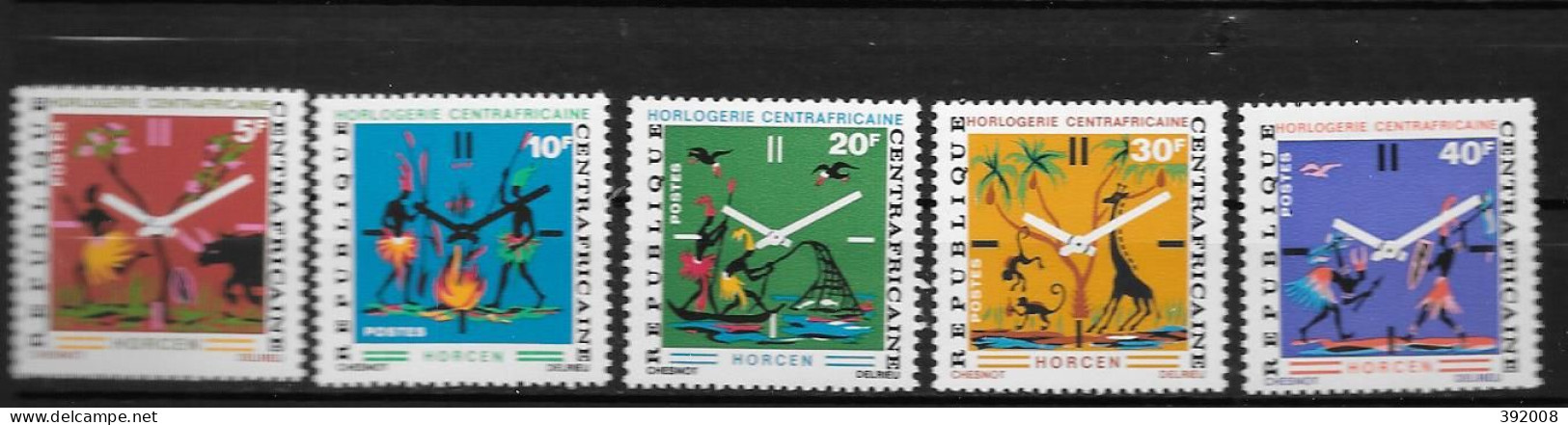 1972 - N° 177 à 181**MNH - Horlogerie - República Centroafricana