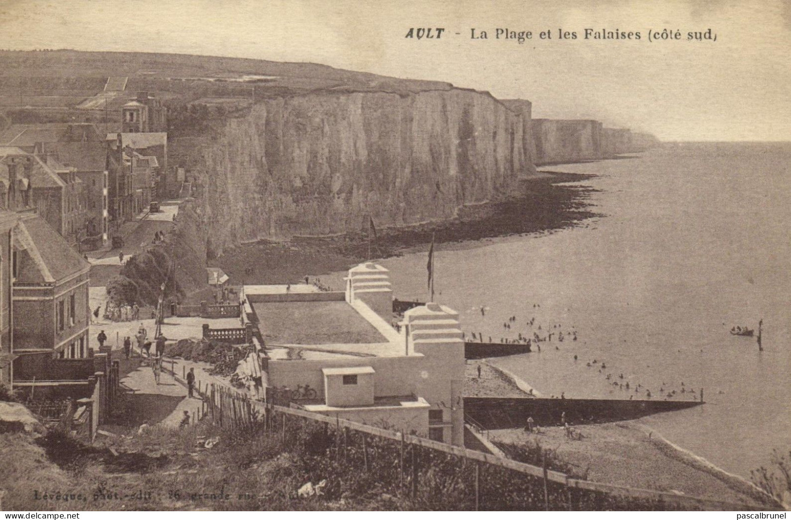 AULT - LA PLAGE ET LES FALAISES COTE SUD - Ault