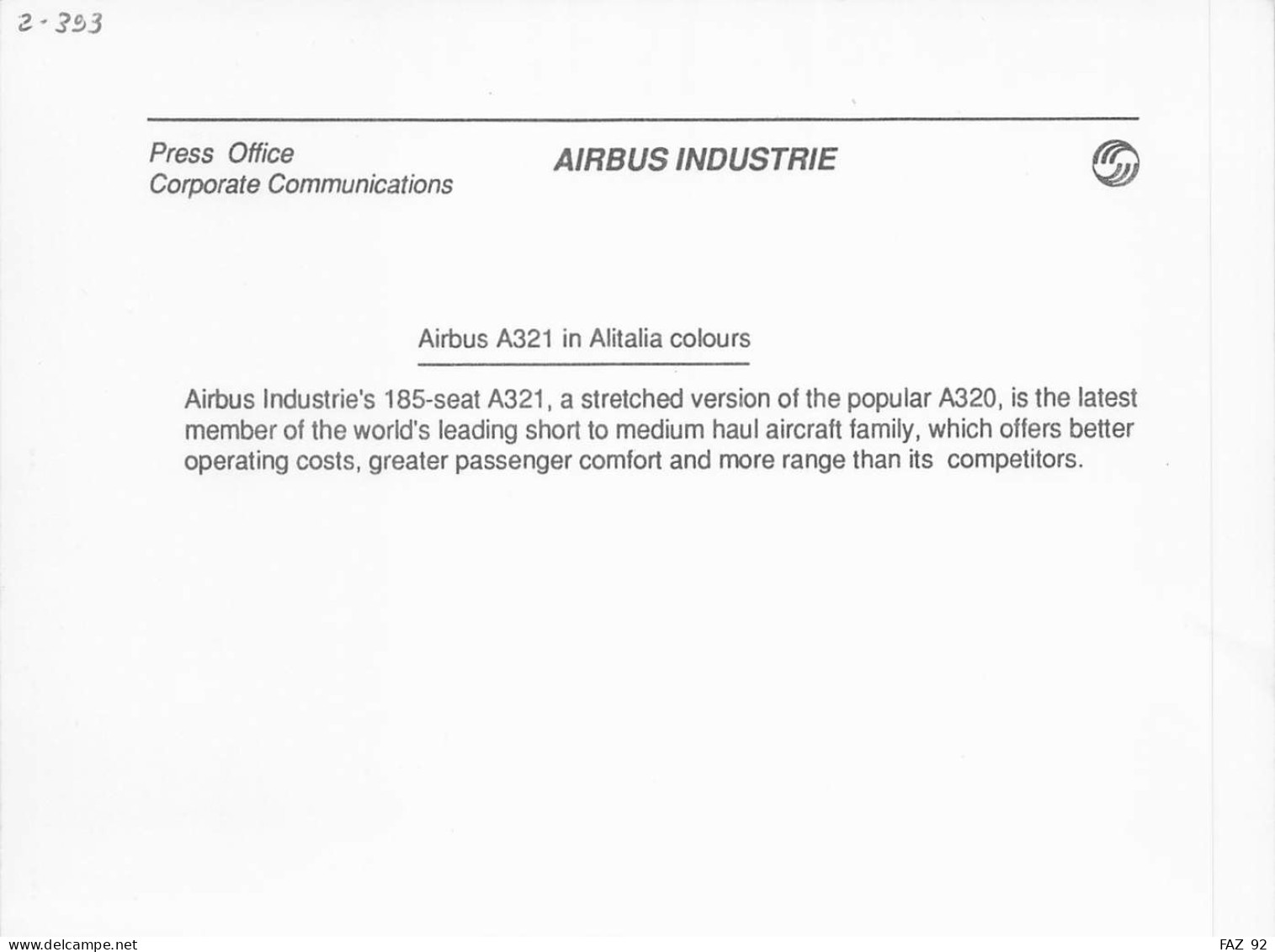 Airbus A321 In Alitalia Colours -  +/- 180 X 130 Mm. - Photo Presse Originale - Aviación