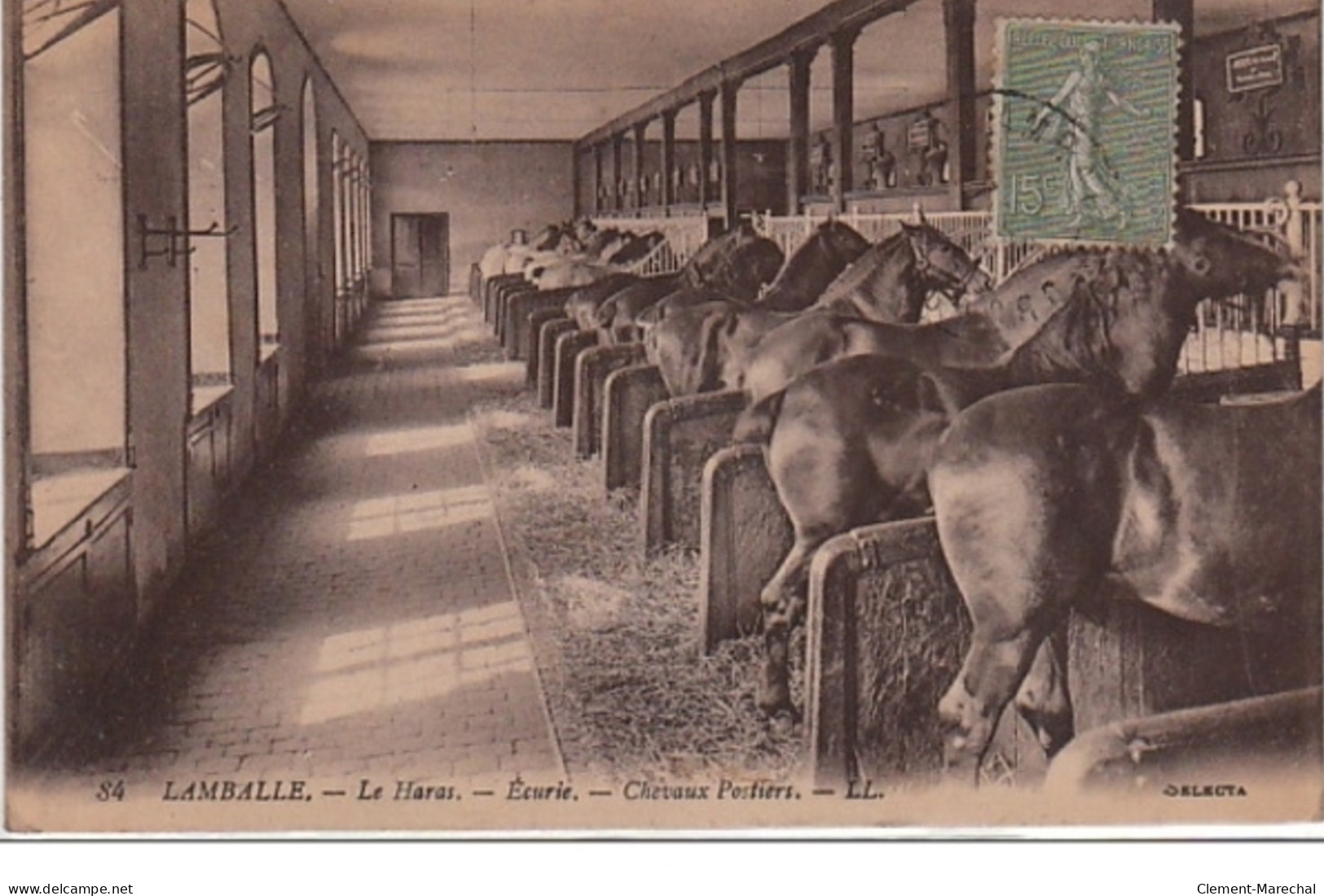 LAMBALLE : Les Chevaux Postiers - Les écuries - Très Bon état - Autres & Non Classés