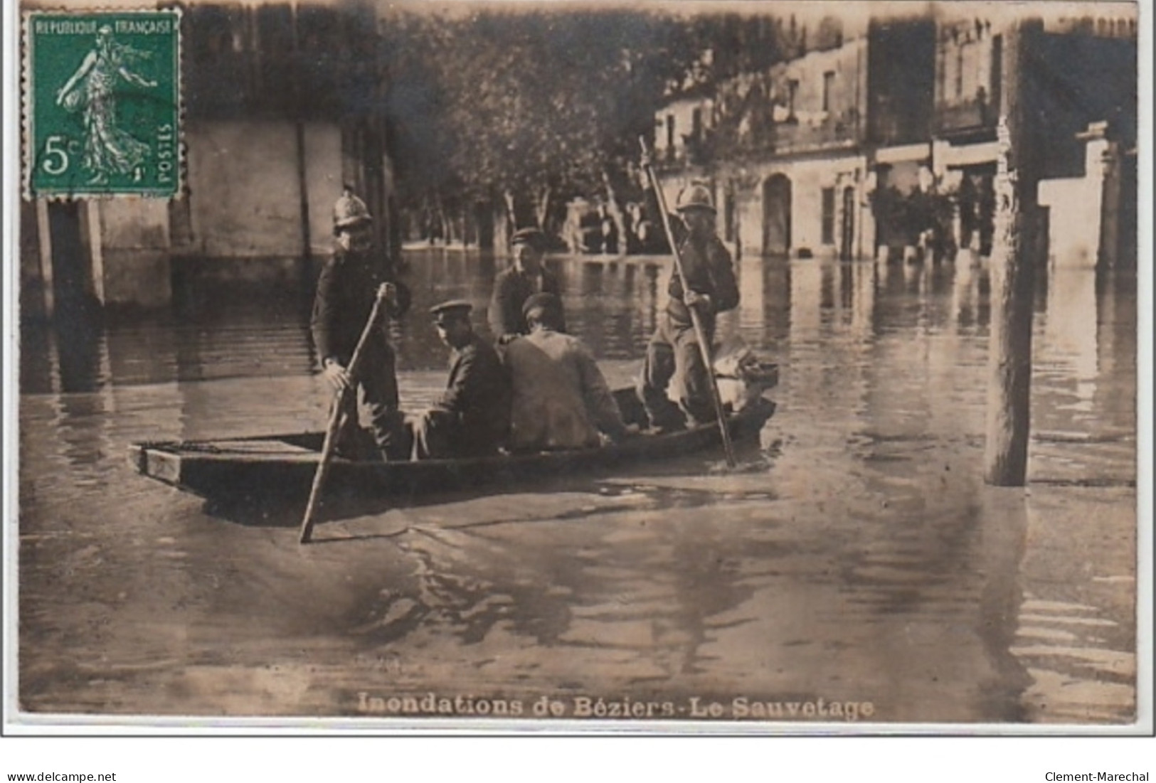 BEZIERS : Carte Photo Des Inondations En 1907 - Les Pompiers - Bon état (traces Au Verso) - Other & Unclassified