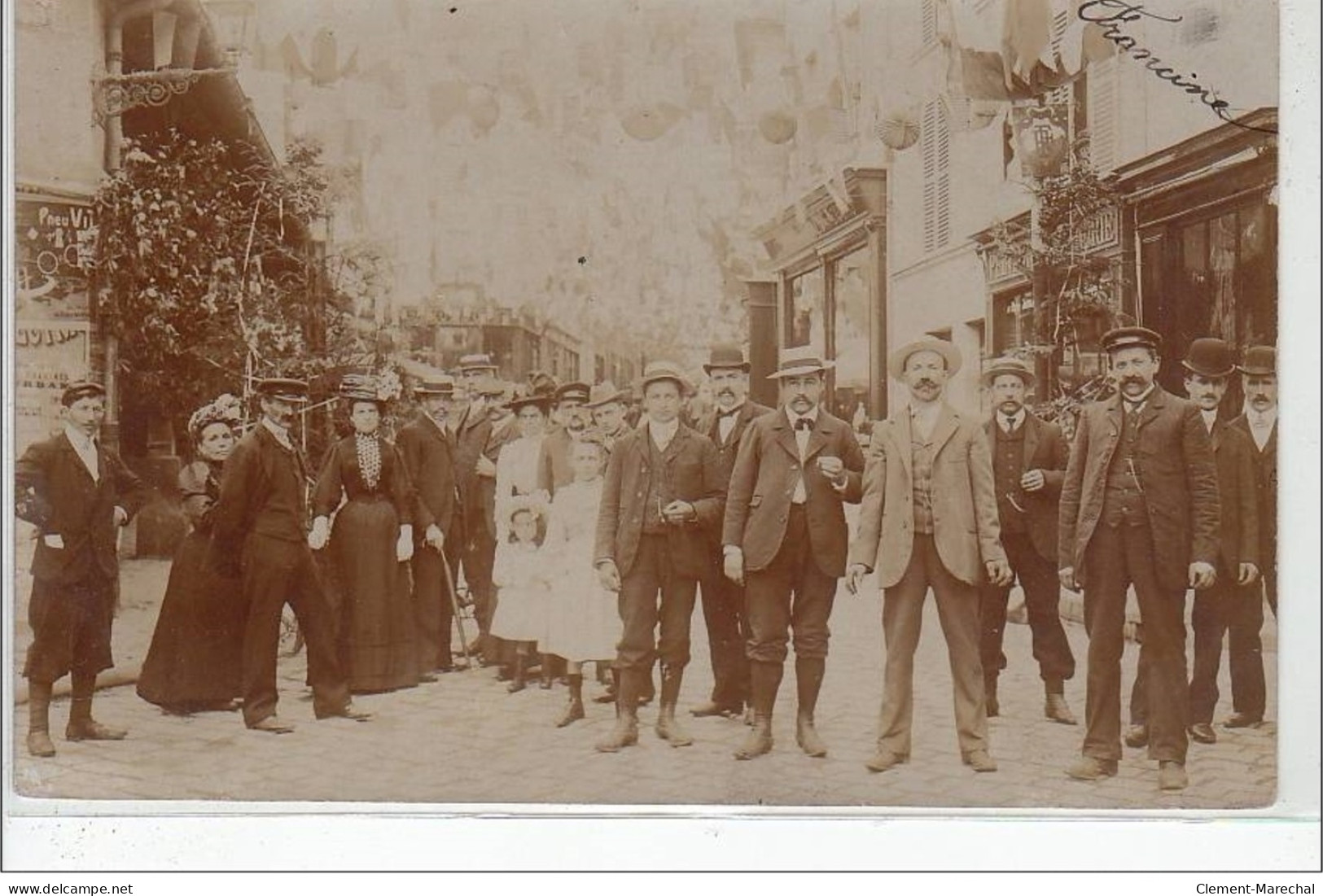 DOURDAN : Carte Photo Rue De Chartres ? - Très Bon état - Dourdan