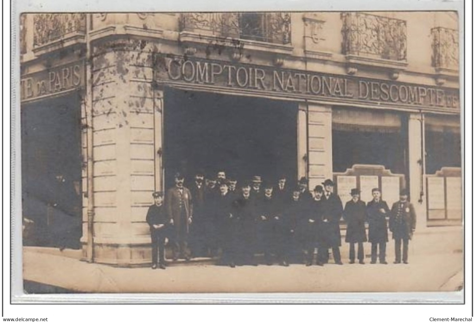 CHALONS SUR SAONE : Carte Photo Du Comptoir National D'Escompte - Bon état (un Pli) - Chalon Sur Saone