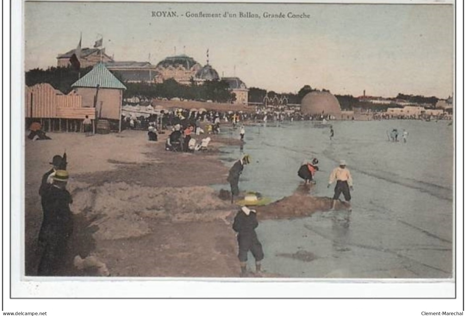 ROYAN : Gonflement Du Ballon Rond - Très Bon état - Royan