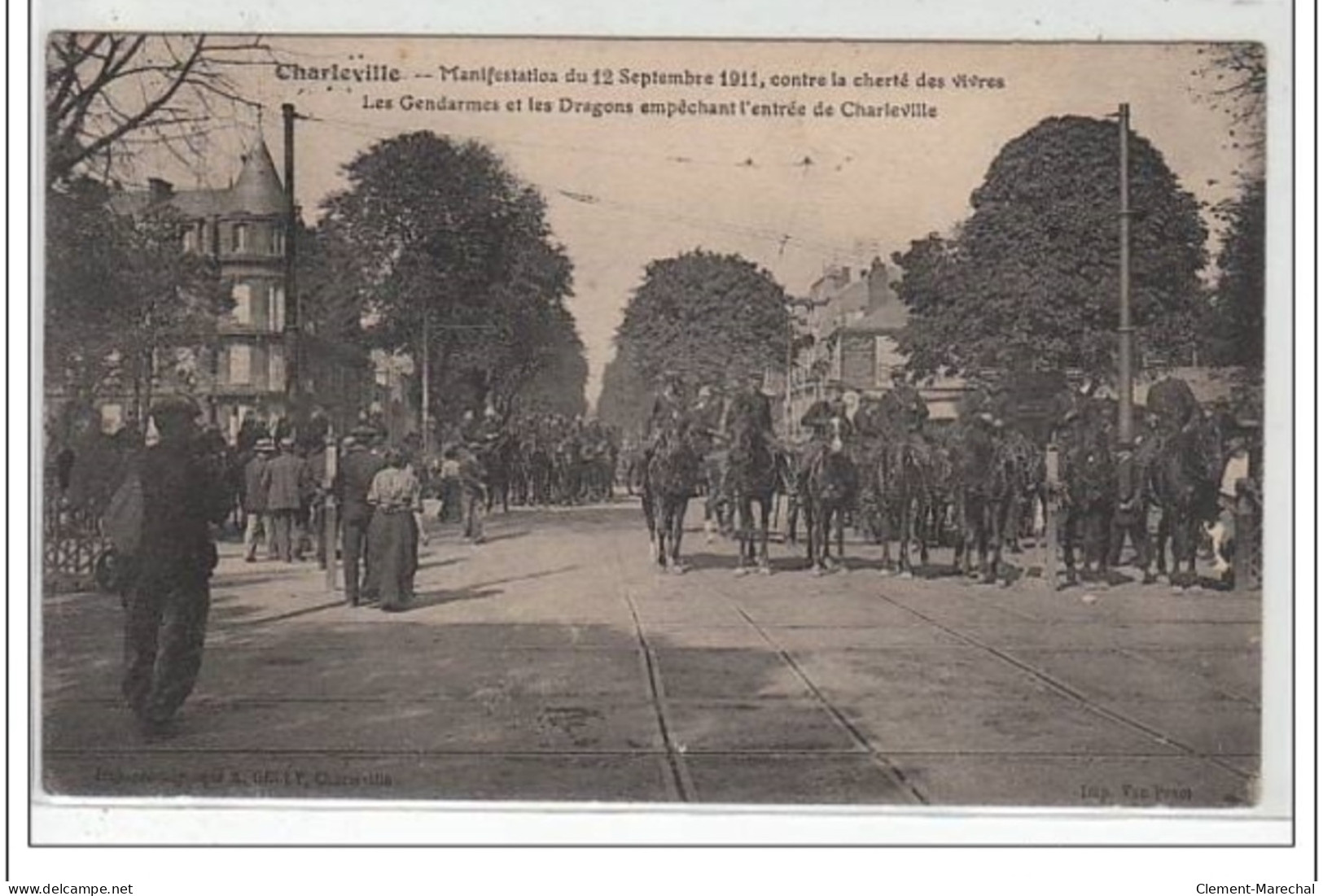 MEZIERES : Manifestation Contre La Cherté Des Vivres En 1911 - Très Bon état - Charleville