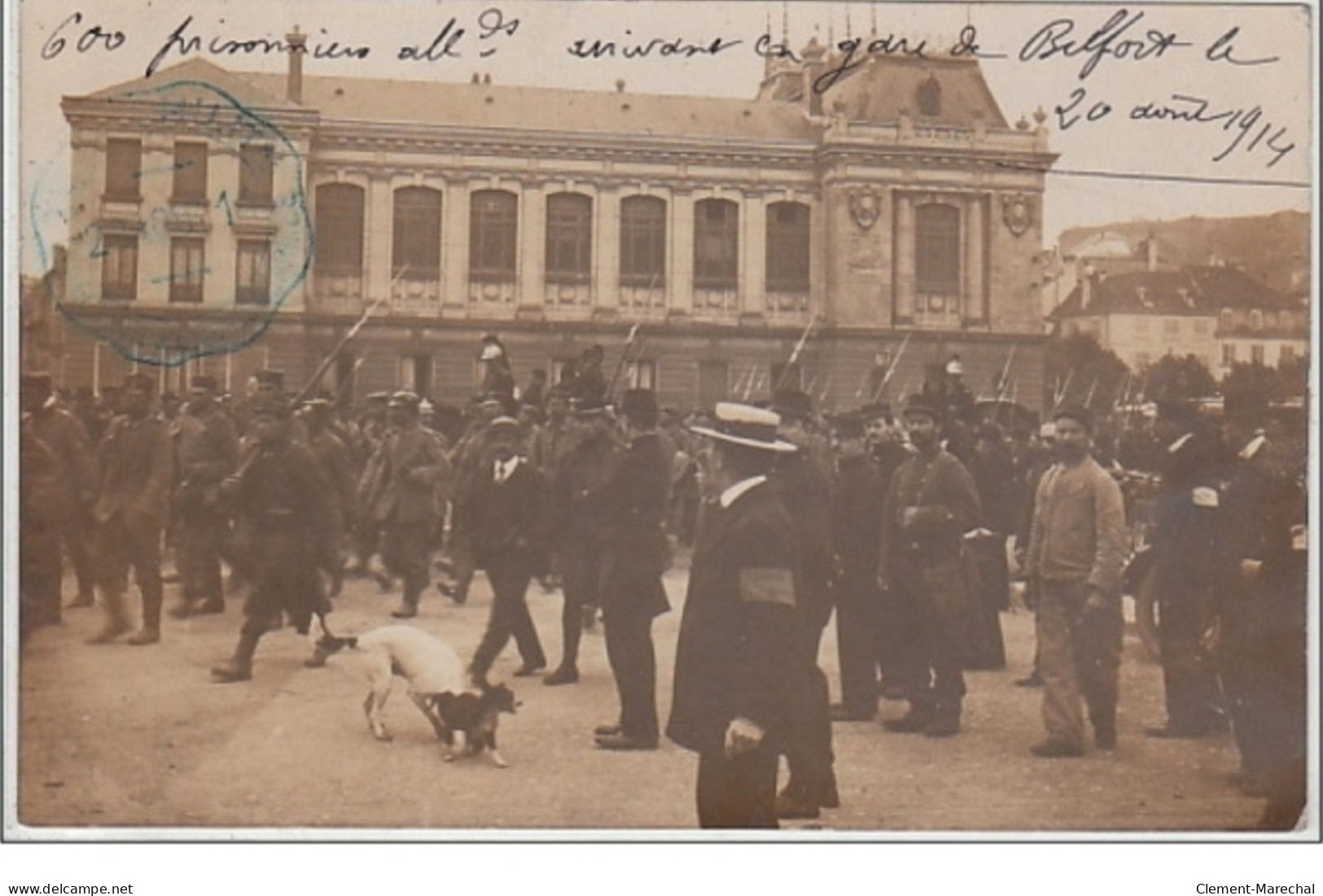 BELFORT : Carte Photo De 600 Prisonniers Allemands Arrivant En Gare Le 20 Août 1914 - Très Bon état - Altri & Non Classificati