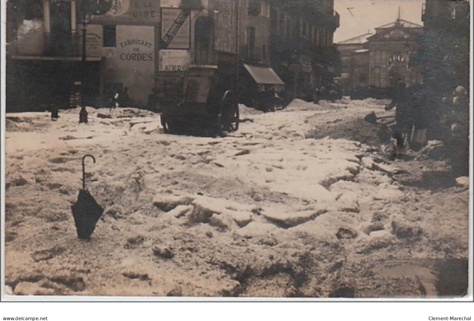 MONTPELLIER : Carte Photo D'une Rue Sous La Grêle En 1922 (voir Texte Au Dos) - Très Bon état - Other & Unclassified