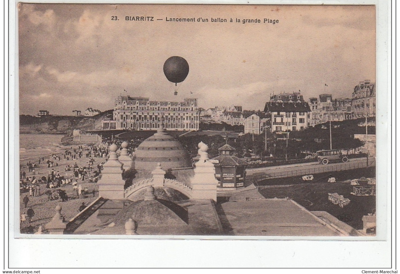 BIARRITZ - AVIATION - Lancement D'un Ballon à La Grande Plage - Très Bon état - Biarritz