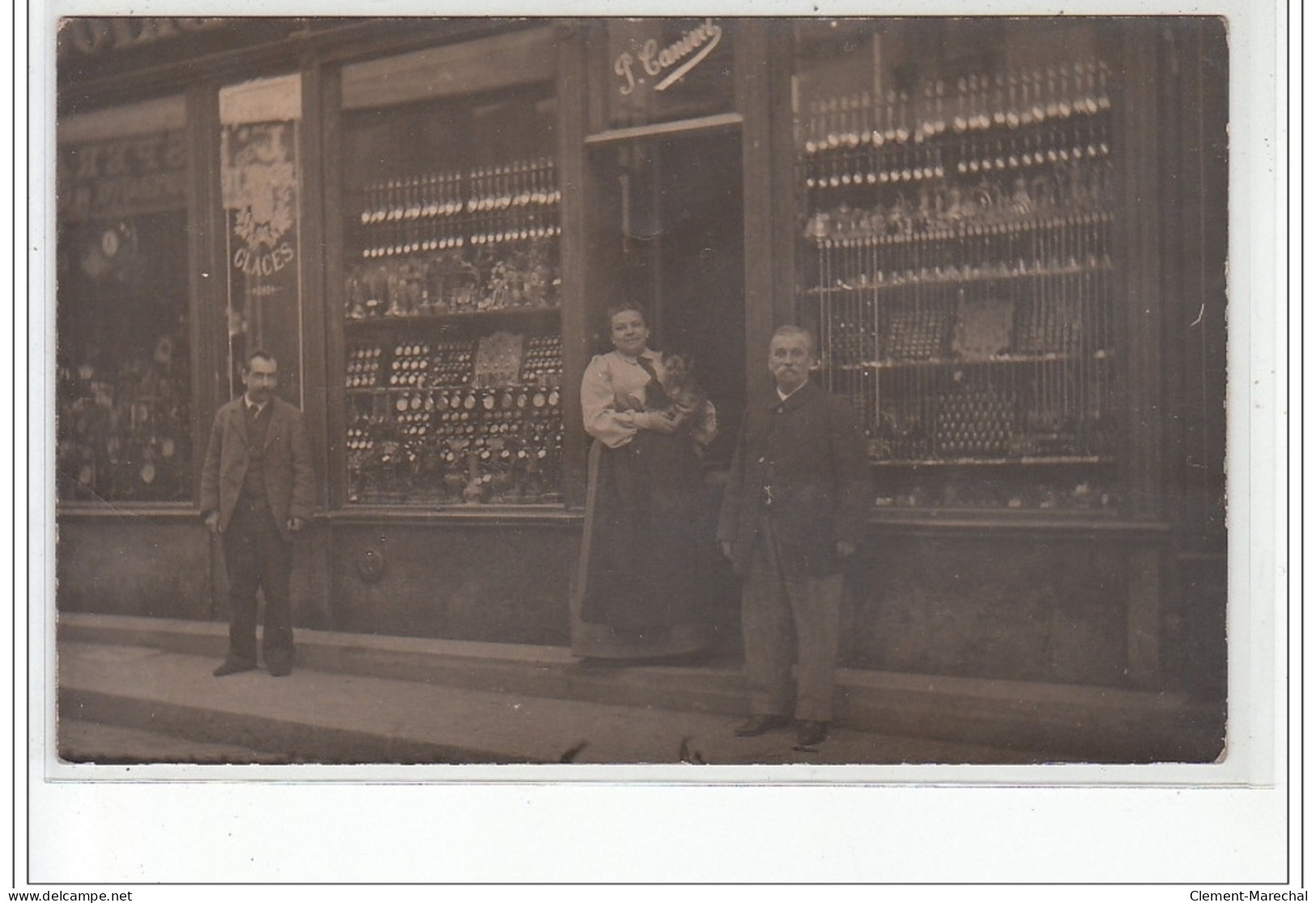 CHATEAU THIERRY : Carte Photo De L'horlogerie (Canivet?) Vers 1910 - Très Bon état - Chateau Thierry