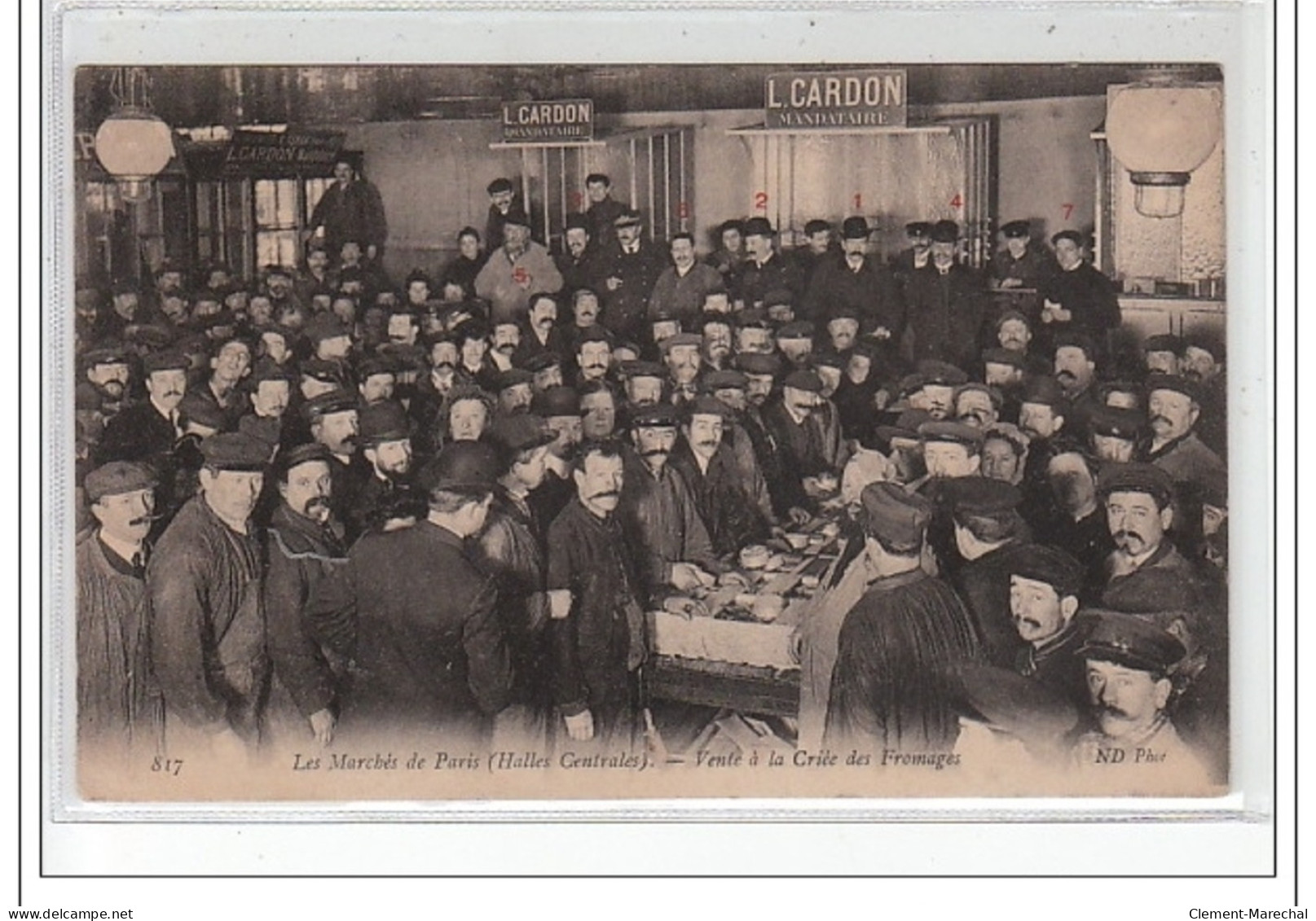 PARIS 1er : Marchés De Paris - Vente à La Criée Des Fromages Aux Halles (pub Pour CARDON)- Bon état (un Pli) - Arrondissement: 01