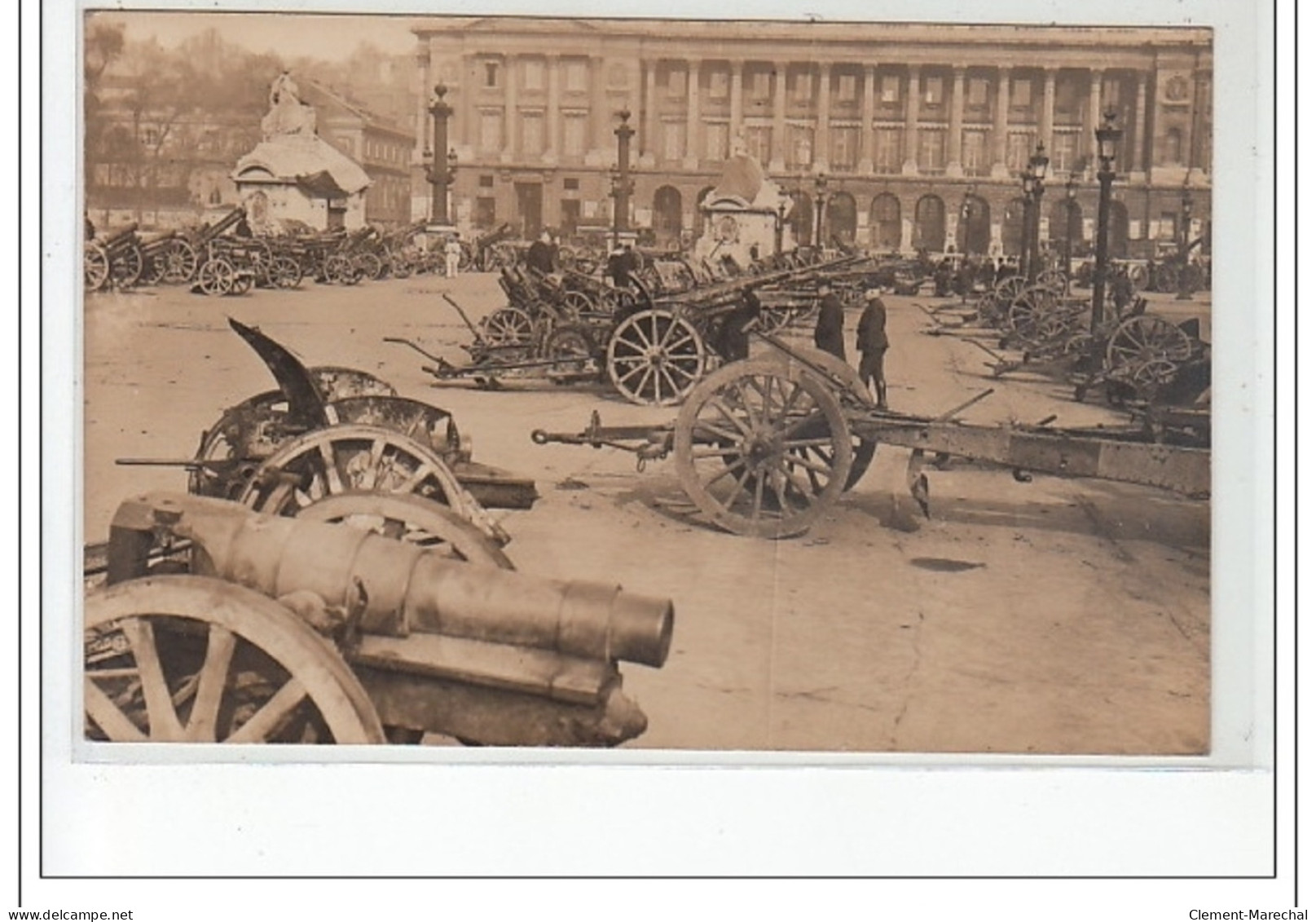 PARIS 1er : Carte Photo De Canons Sur La Place De La Concorde (ww1) - Très Bon état - District 01