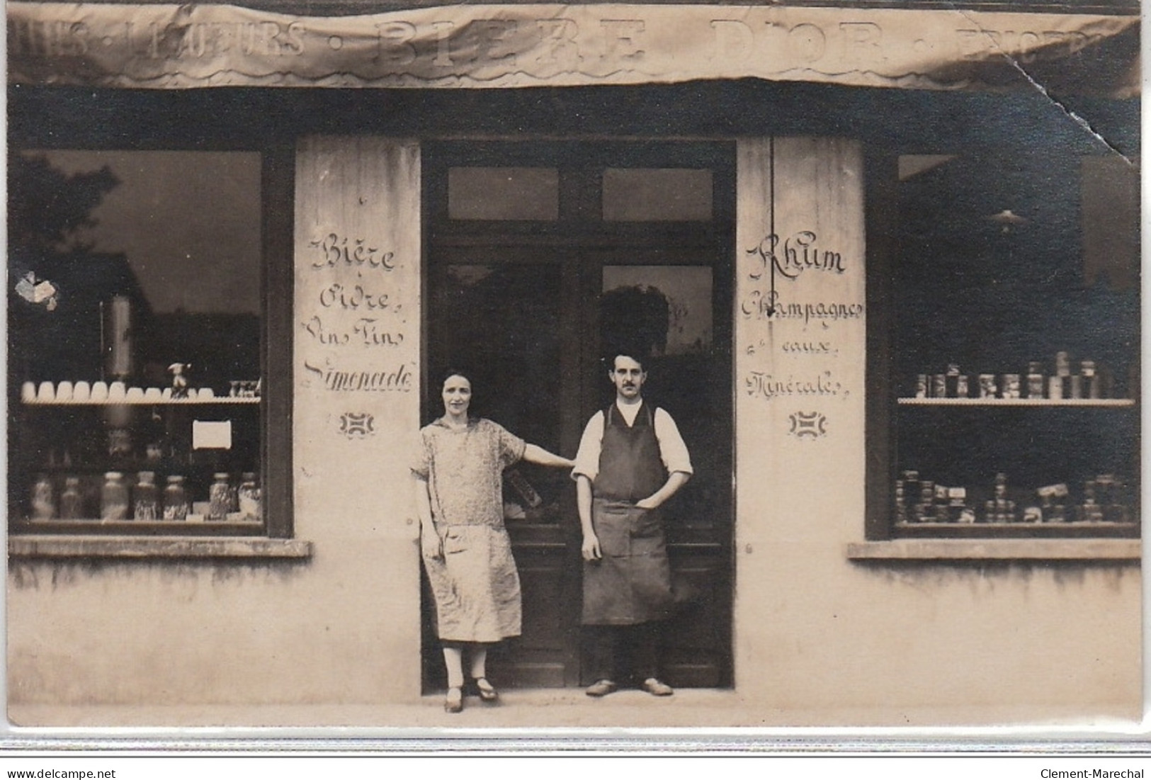 AUBERVILLIERS : CARTE PHOTO 1925 Liqueurs Epicerie - Etat - Aubervilliers