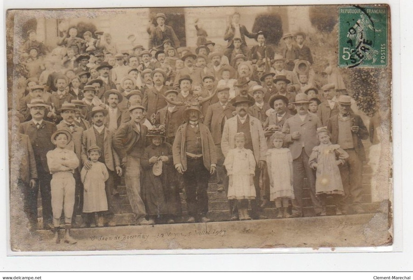 SAINT JEAN DE BOURNAY : Carte Photo De """"la Vague"""" En 1907 - Bon état (ajout De Papier Au Recto) - Saint-Jean-de-Bournay