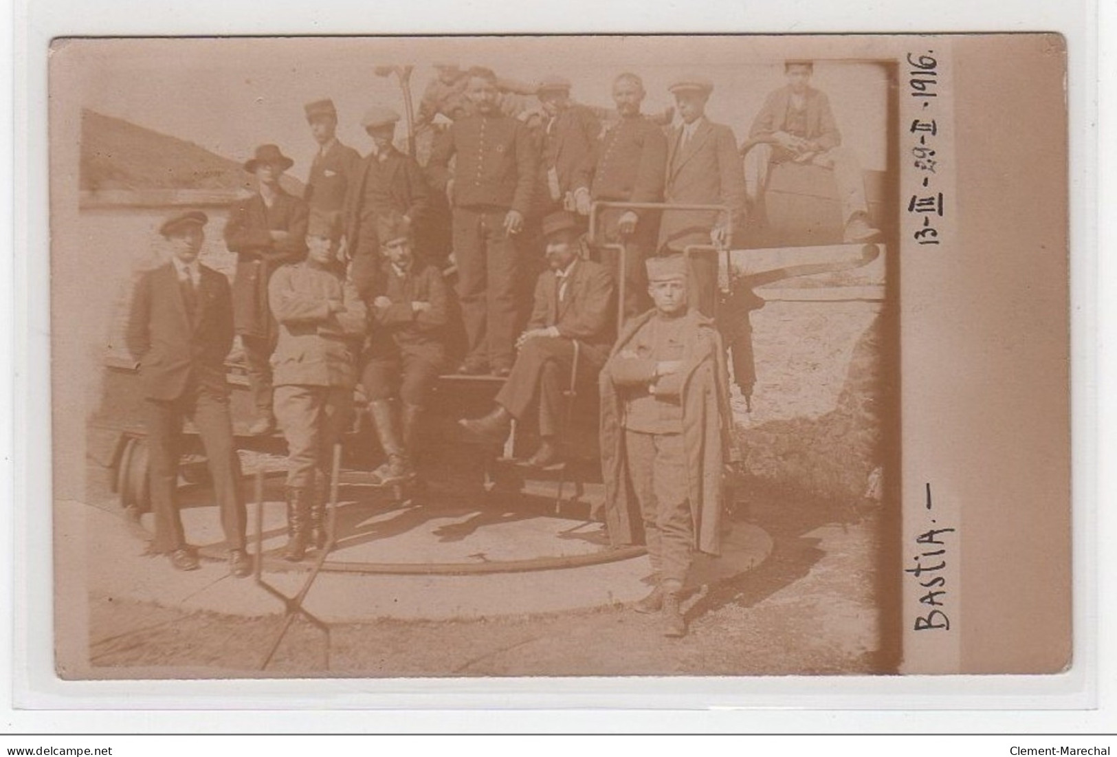 BASTIA : Carte Photo De Réfugiés Serbes En 1916 (militaires)- Très Bon état - Bastia