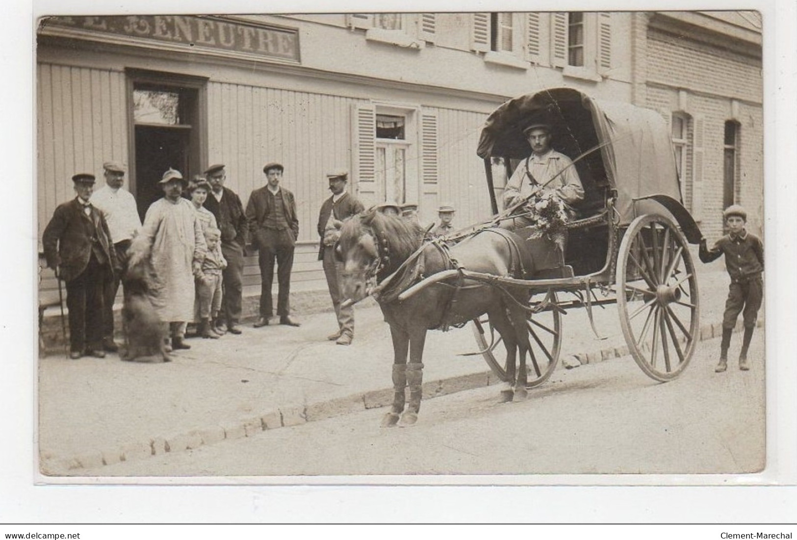 ANGOULEME : Carte Photo (attelage) - Bon état (un Pli) - Angouleme