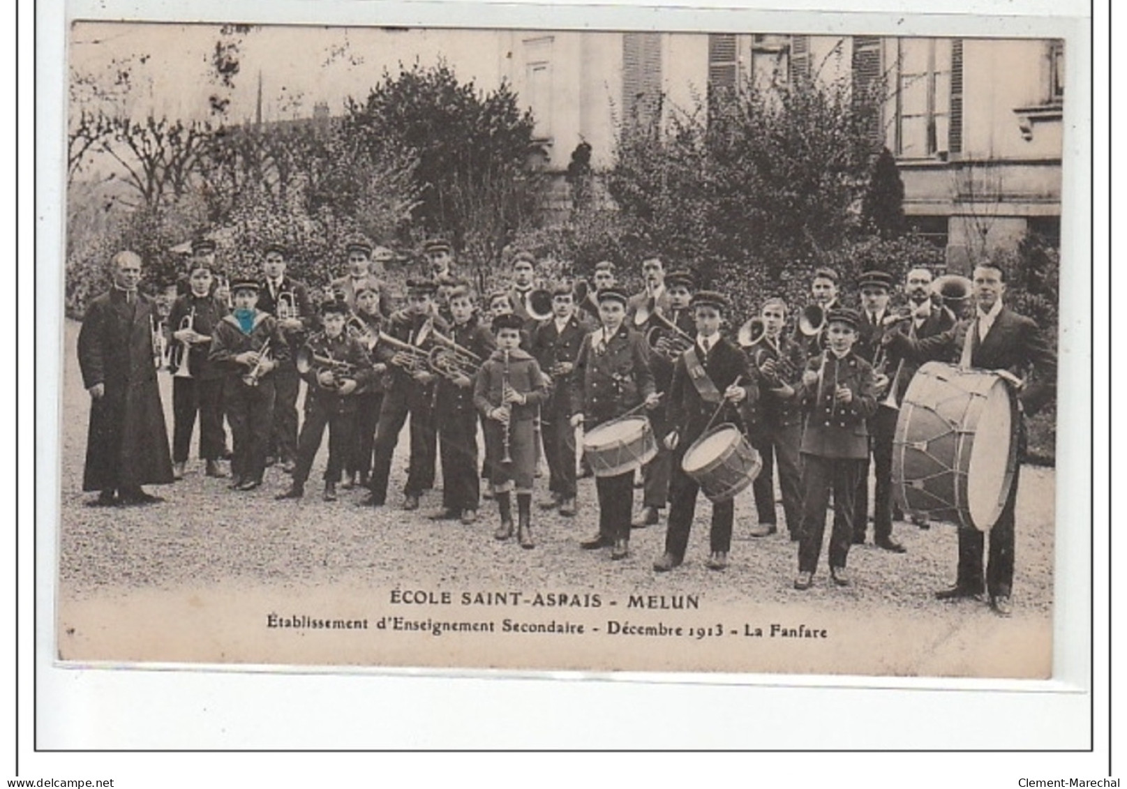 MELUN - Ecole Saint Aspais - Décembre 1913 - La Fanfare - Très Bon état - Melun