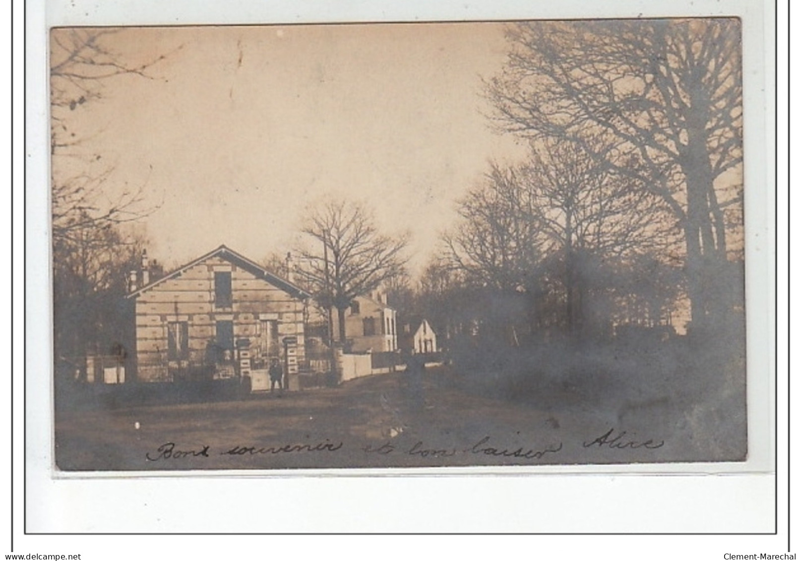 LE VESINET - CARTE PHOTO - Maison - Très Bon état - Le Vésinet