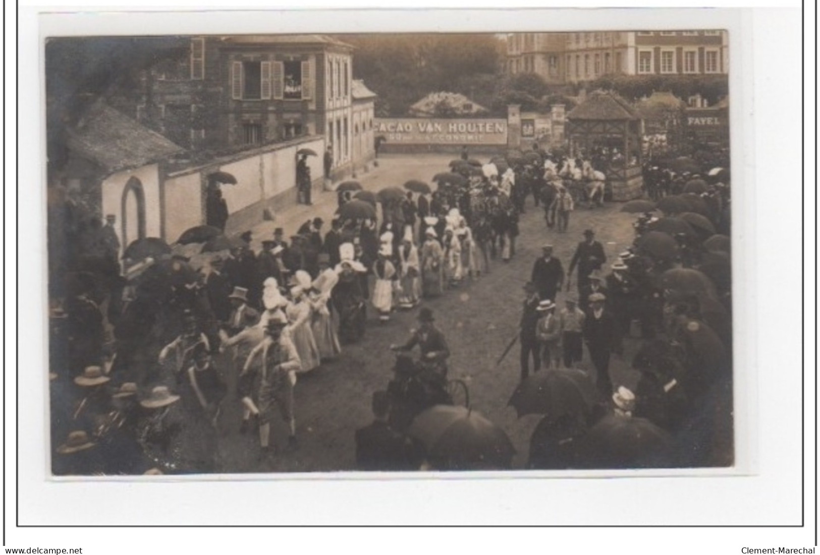 EVREUX : Carte Photo D'un Char Pendant La Fête Vers 1910 - Très Bon état - Evreux