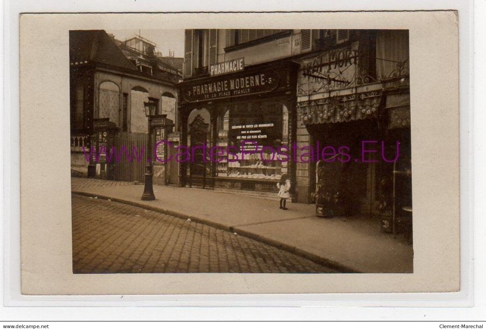 PARIS : Carte Photo De La Pharmacie Moderne Et Du Cabaret Du Rat Mort Place Pigalle Vers 1910 - Très Bon état - Arrondissement: 09