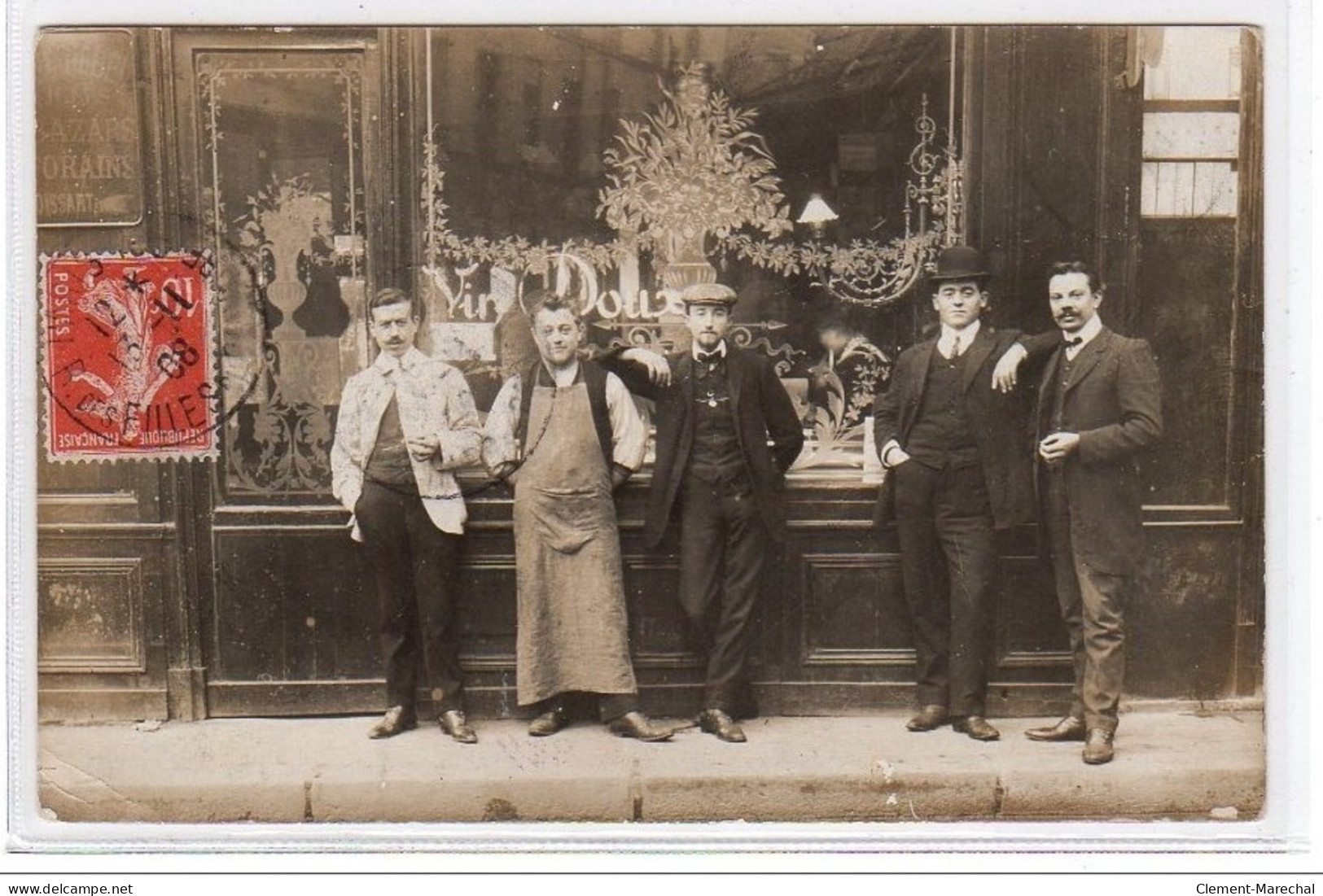 PARIS : Carte Photo D'un Café Vers 1910 - Bon état (un Coin Plié) - Distrito: 03