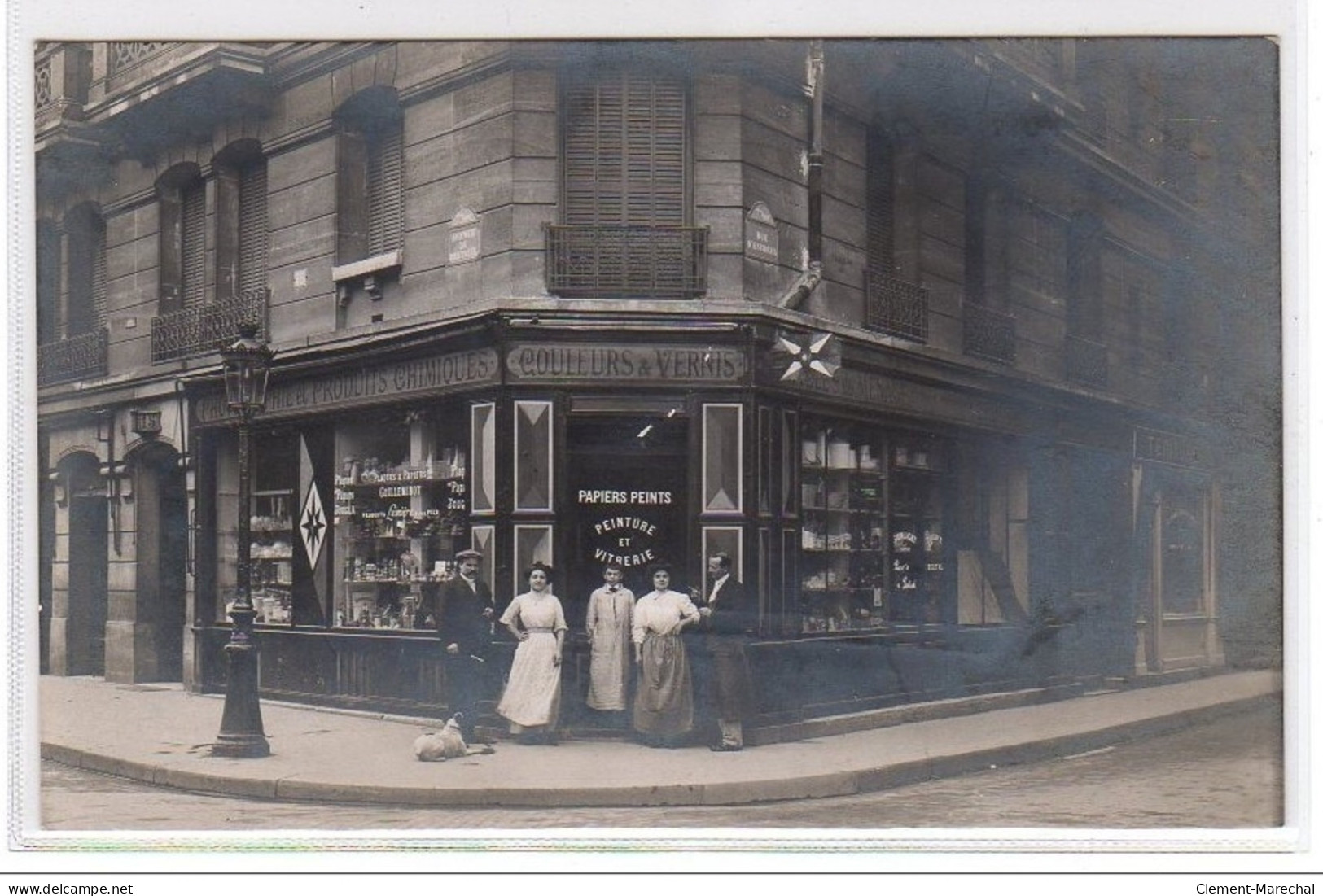 PARIS : Carte Photo D'un Magasin De Couleurs Et Vernis (papiers Peints Et Quincaillerie) Vers 1910 - Très Bon état - Distretto: 07