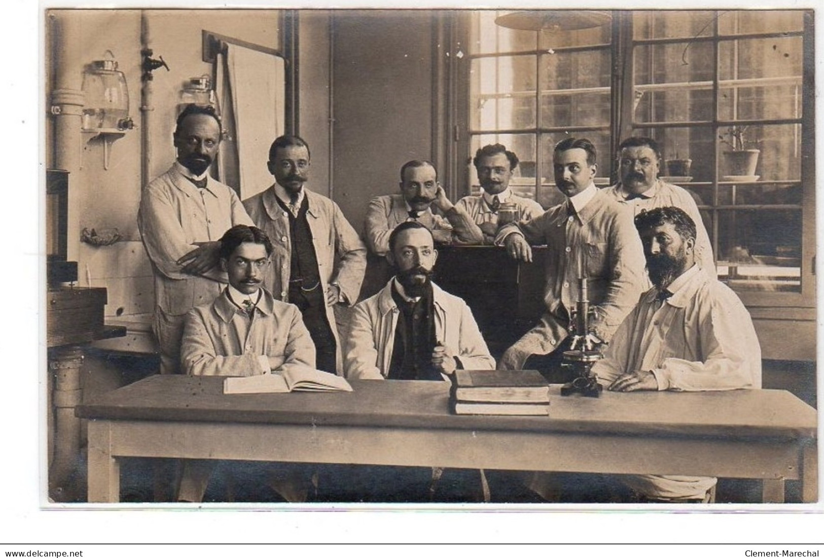 PARIS : Carte Photo D&acute;une Salle De Classe De La Sorbonne Vers 1910 (sciences) - Très Bon état - Arrondissement: 05