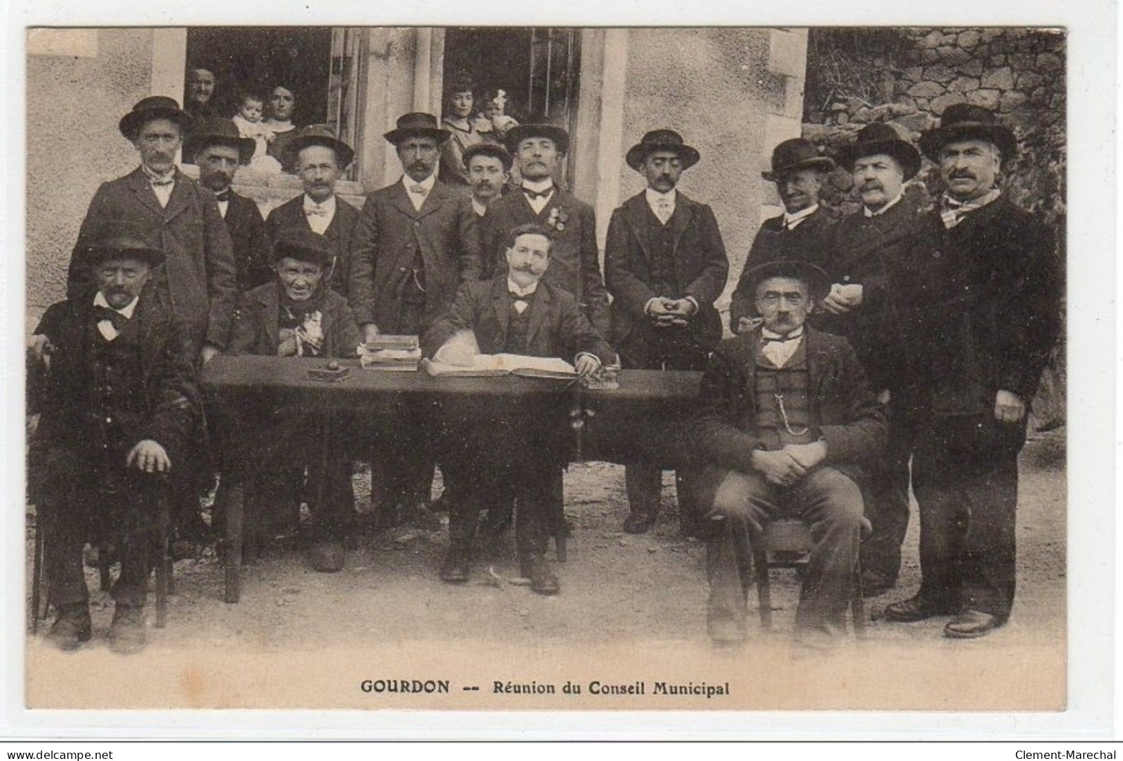 GOURDON : Réunion Du Conseil Municipal Vers 1910 - Très Bon état - Gourdon