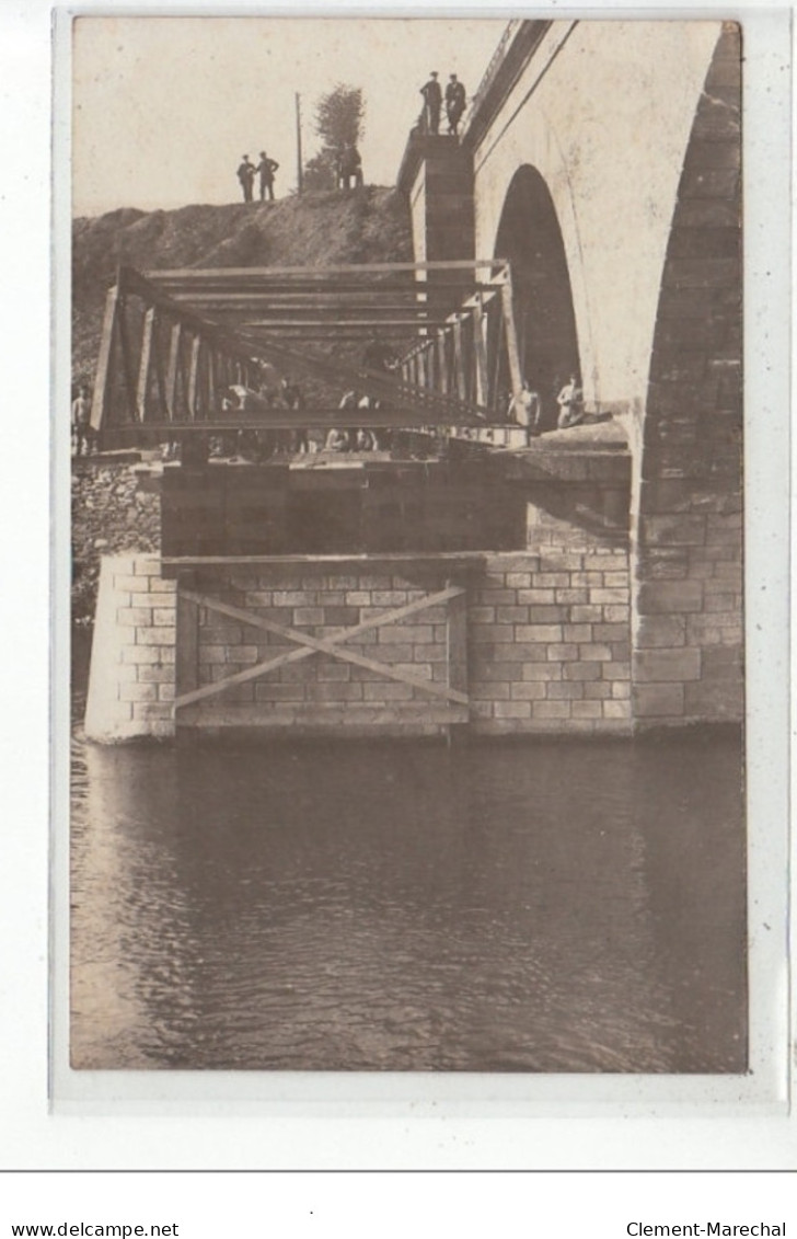 FUMAY - CARTE PHOTO - Pont En Construction 1911 - Très Bon état - Fumay