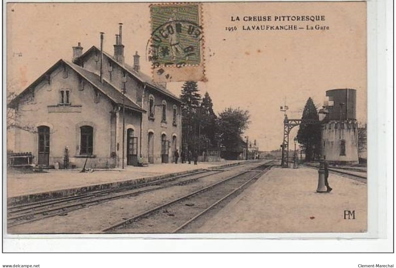 LAVAUFRANCHE : La Gare  - Très Bon état - Autres & Non Classés