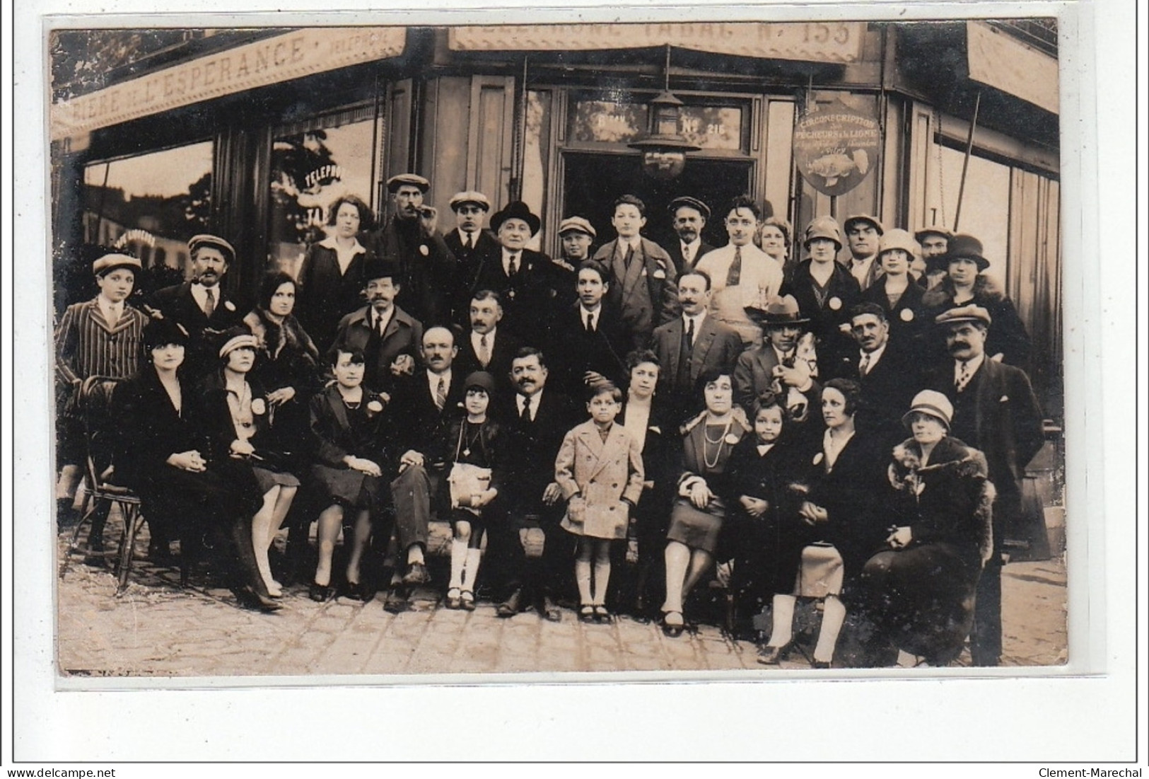 VITRY SUR SEINE - CARTE PHOTO - Réunion De Pêcheurs à La Ligne Devant Un Café - PECHE - Très Bon état - Vitry Sur Seine