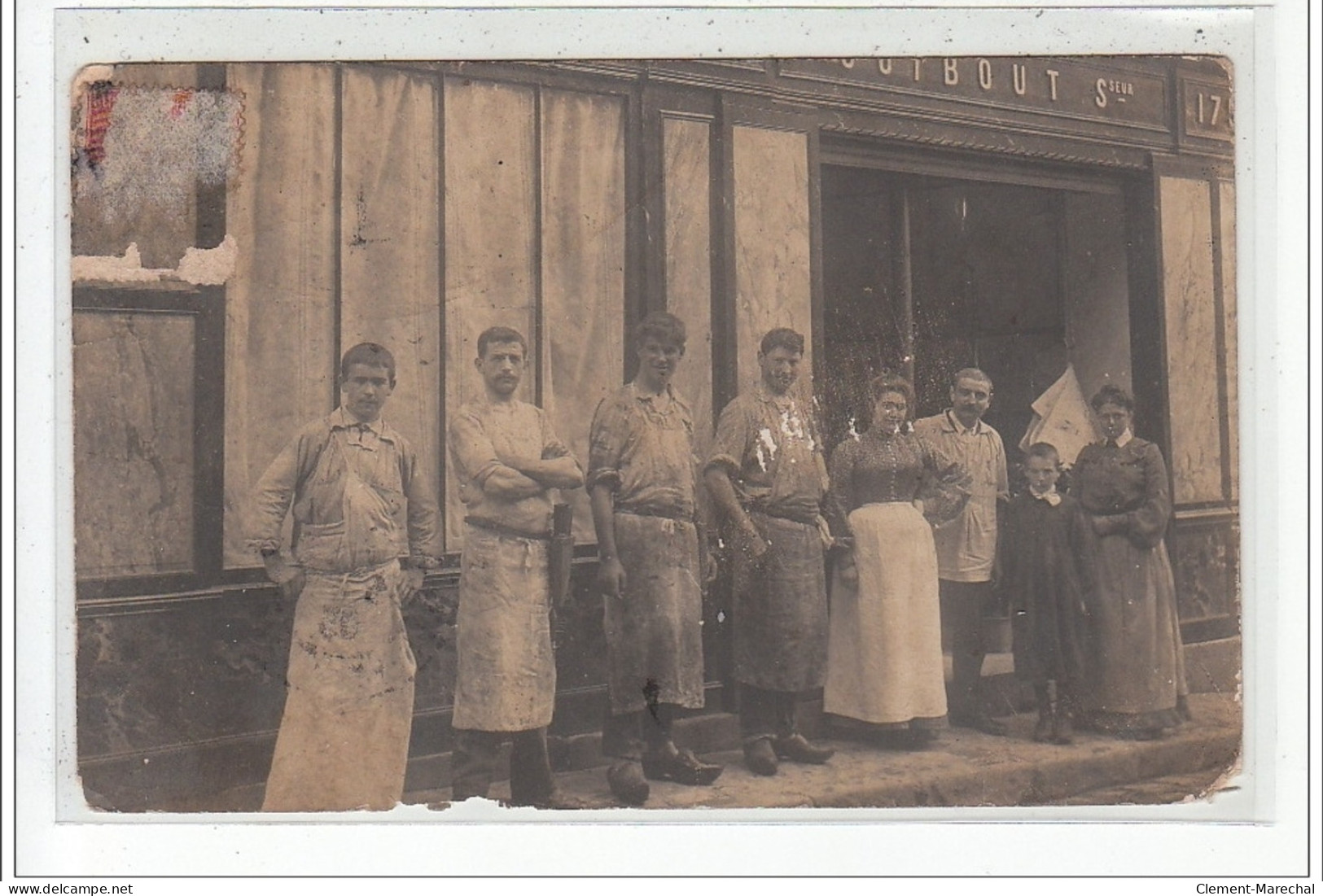 GARCHES - CARTE PHOTO - Boucherie Guibout - état - Garches