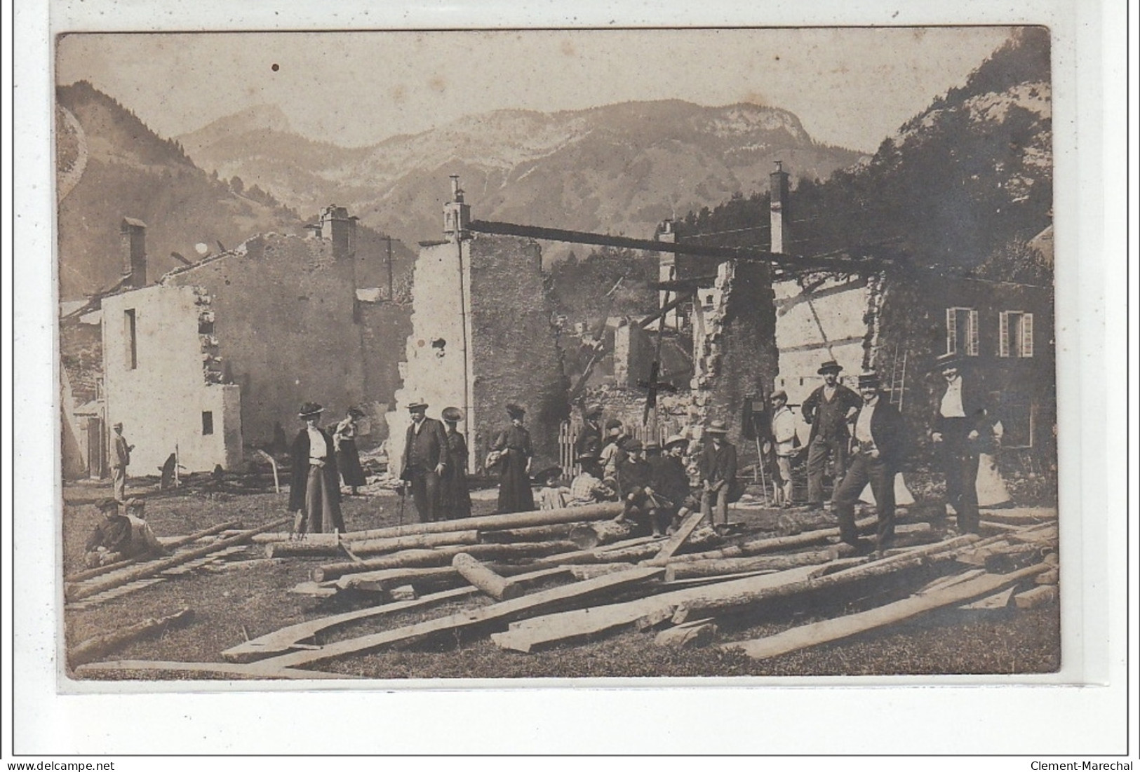 THONES - CARTE PHOTO - Incendie - Très Bon état - Thônes