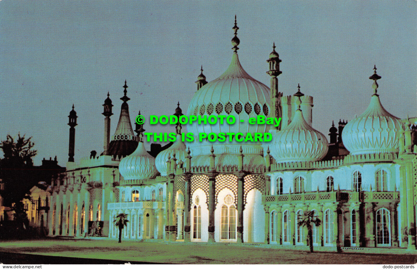 R518289 Brighton. The Royal Pavilion Bu Nigh. Lansdowne - Wereld