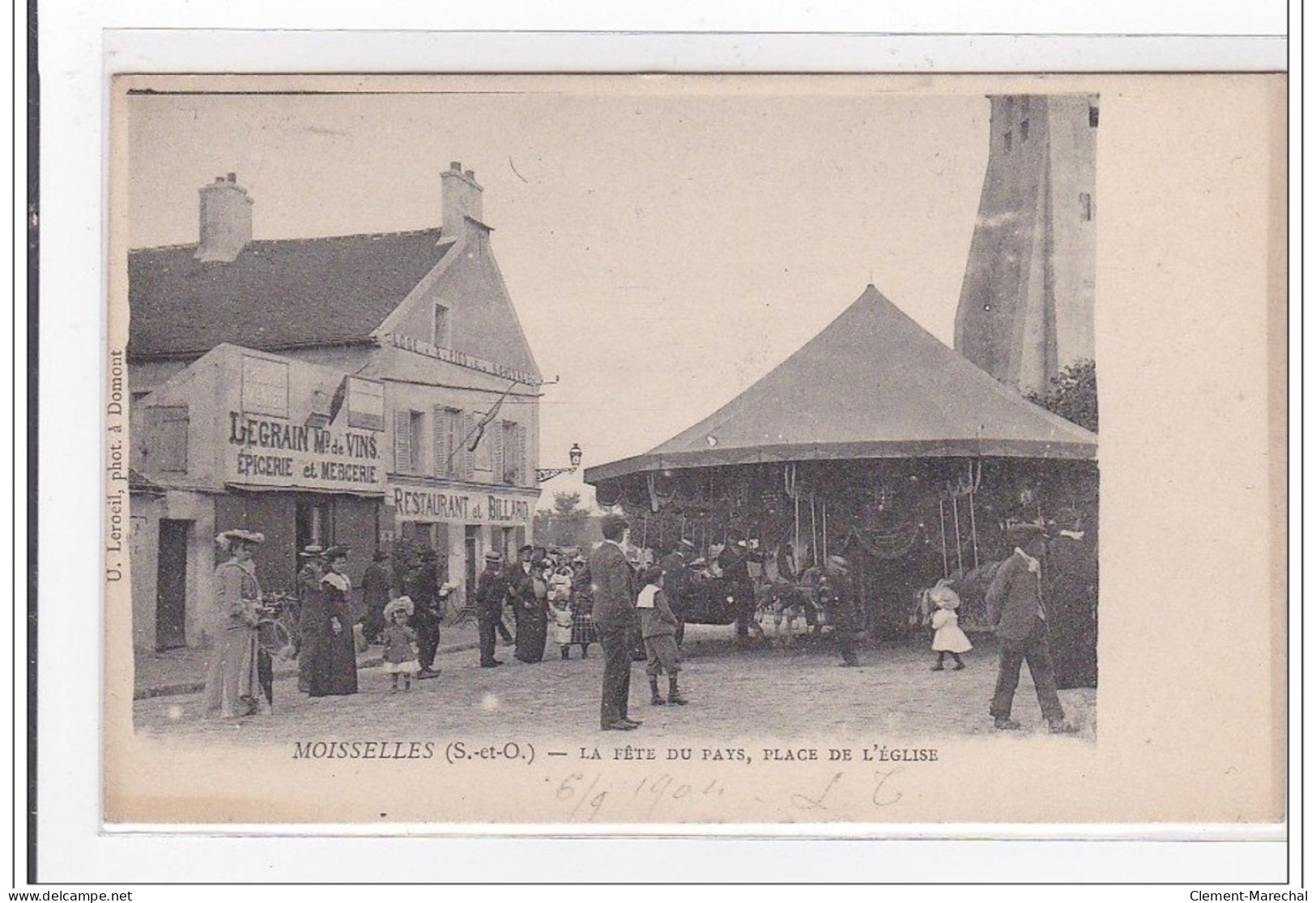 MOISSELLES : La Fete Du Pays, Place De L'eglise - Tres Bon Etat - Moisselles