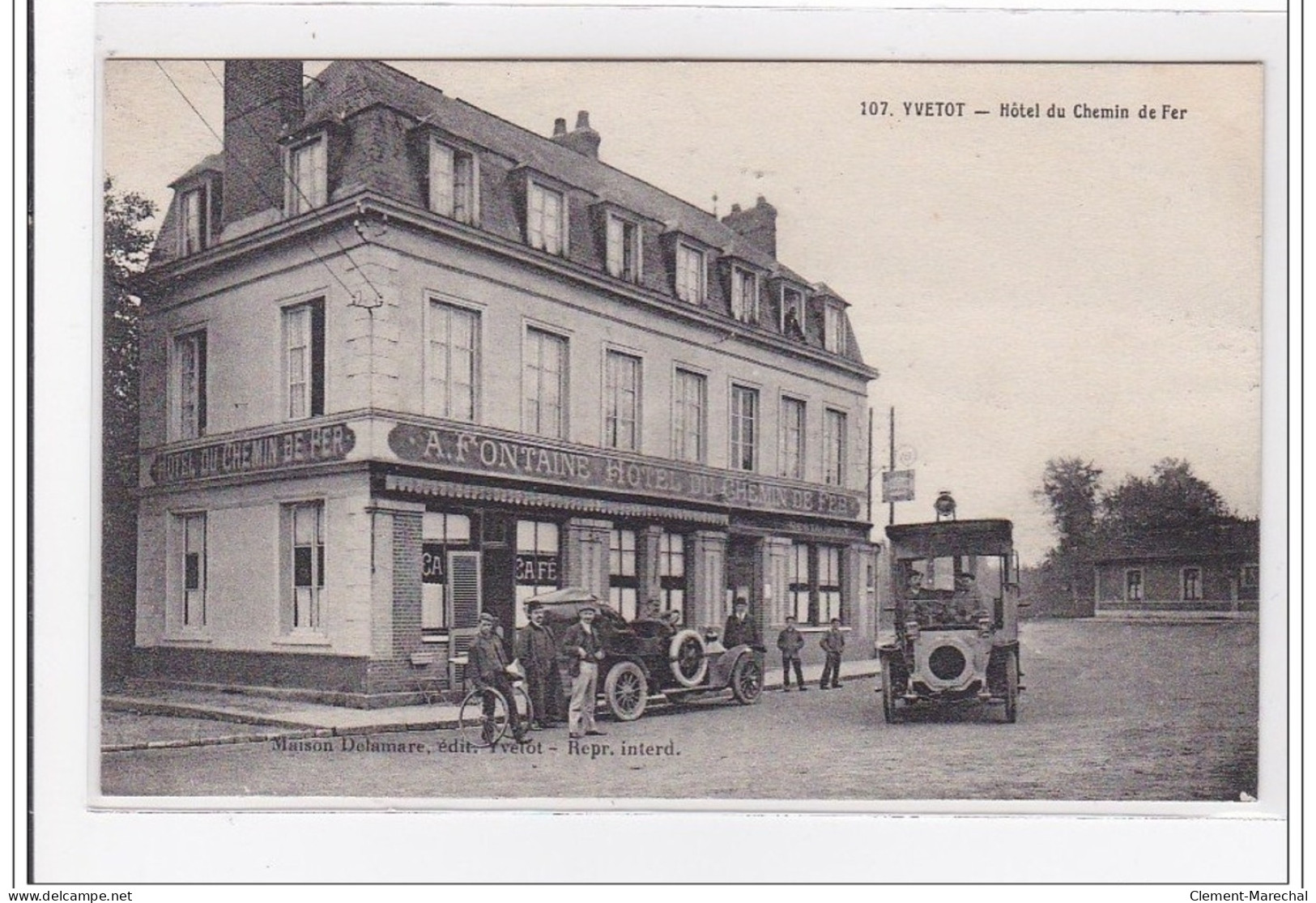 YVETOT : Hotel Du Chemin De Fer (autobus) - Tres Bon Etat - Yvetot