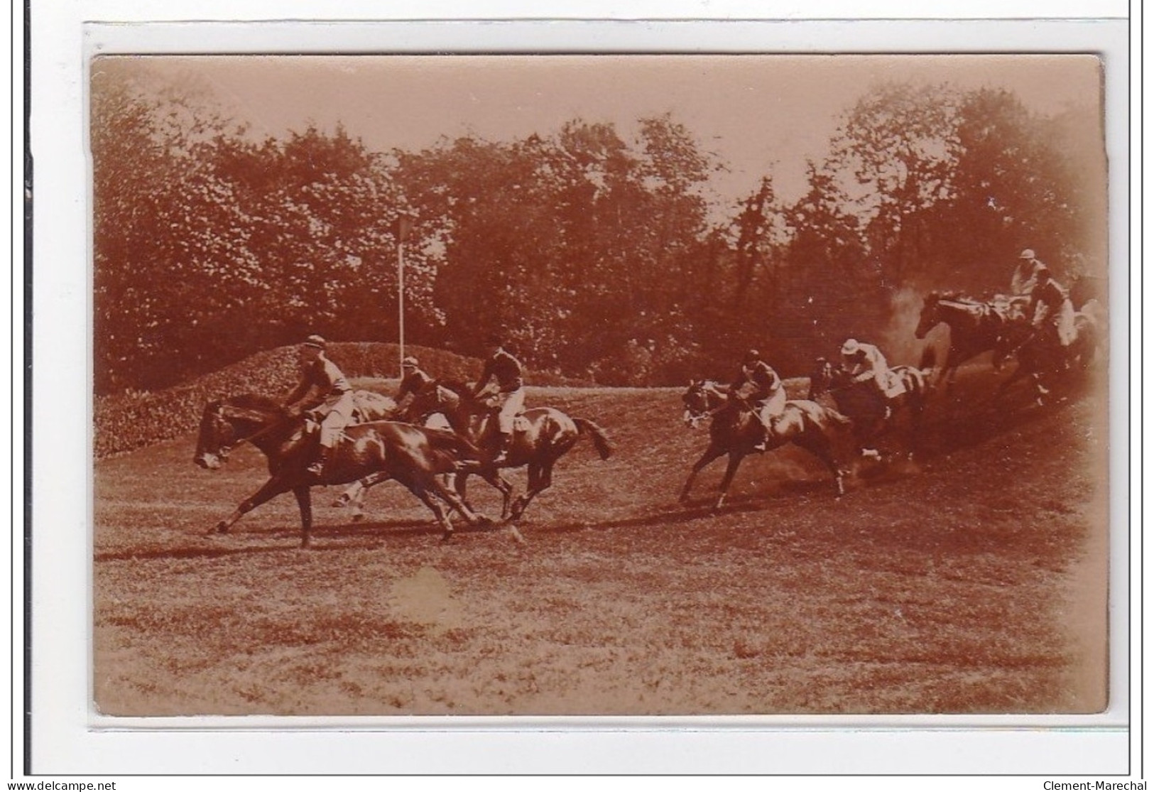 CHALONS-sur-SAONE : Course Chevaux (carte Photo) - Tres Bon Etat - Chalon Sur Saone