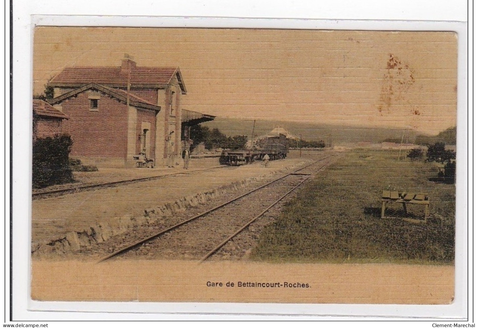 BETTAINCOURT-ROCHES : La Gare (toillée) (GARE) - Tres Bon Etat - Autres & Non Classés