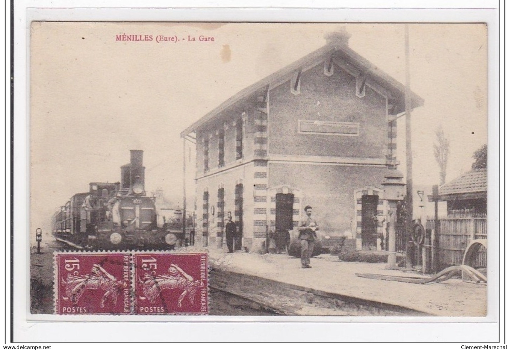 MENILLES : La Gare (GARE) - Tres Bon Etat - Autres & Non Classés